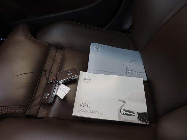 Photo 11 VIN: YV1PWAKUDK1105018 - VOLVO V90 