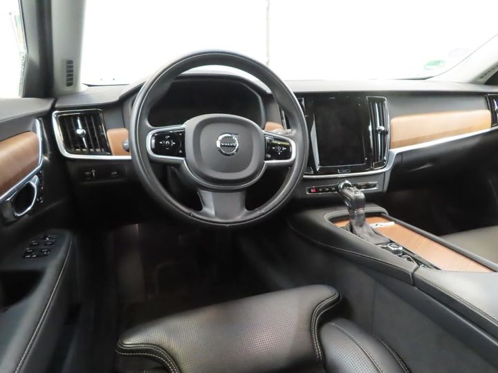 Photo 3 VIN: YV1PWAKUDL1134133 - VOLVO V90 