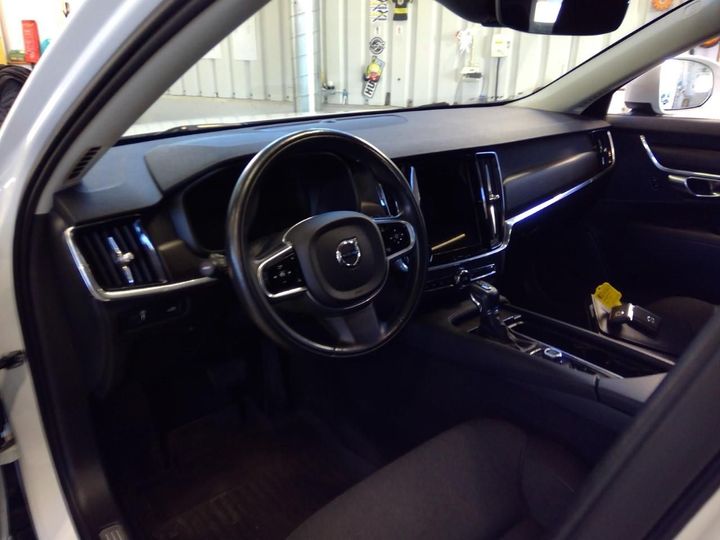 Photo 3 VIN: YV1PZA8UCL1102363 - VOLVO V90 CROSS COUNTRY 