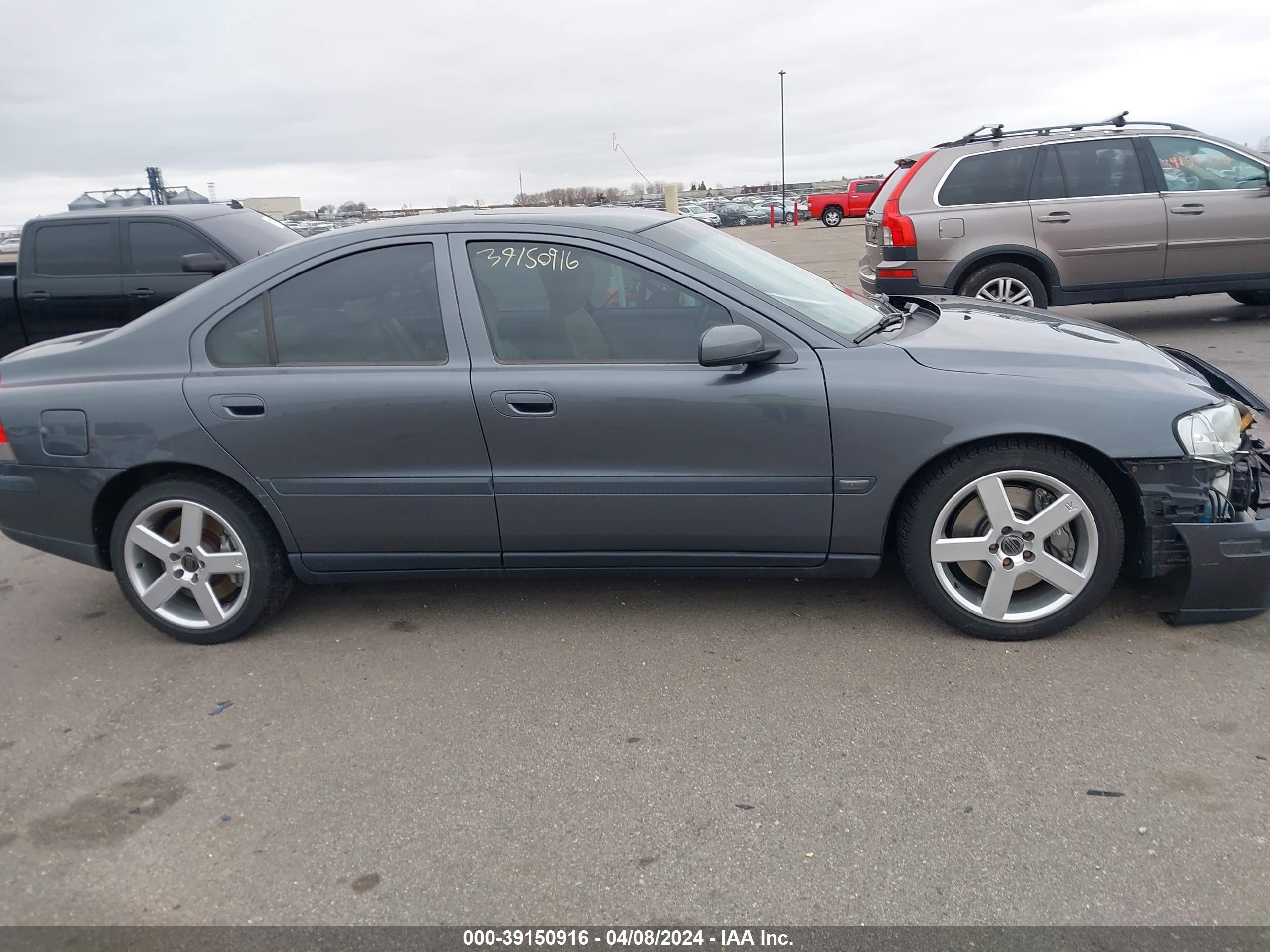 Photo 12 VIN: YV1RH52YX42387399 - VOLVO S60 