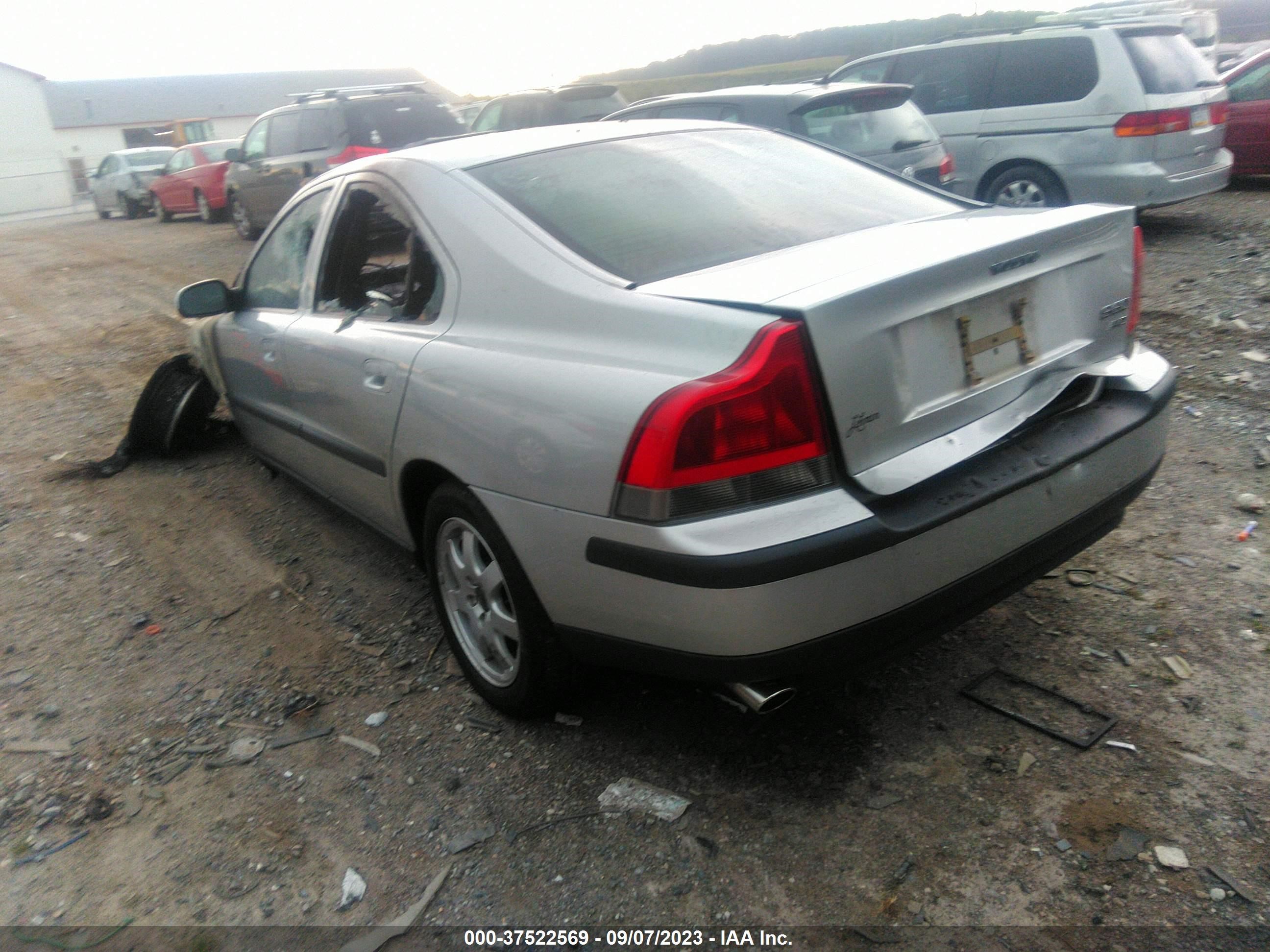 Photo 2 VIN: YV1RH58D322141523 - VOLVO S60 