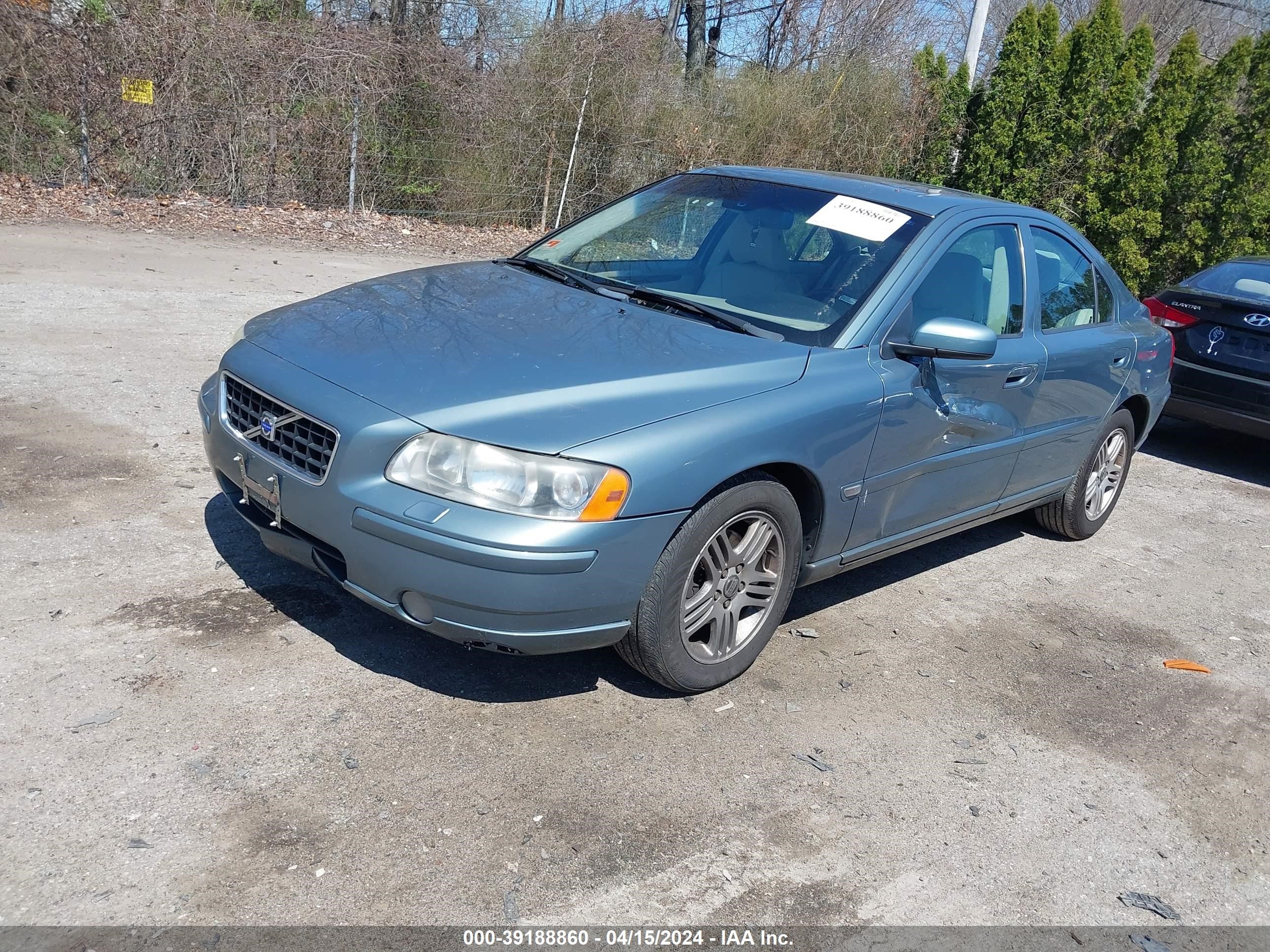 Photo 1 VIN: YV1RH592352484091 - VOLVO S60 