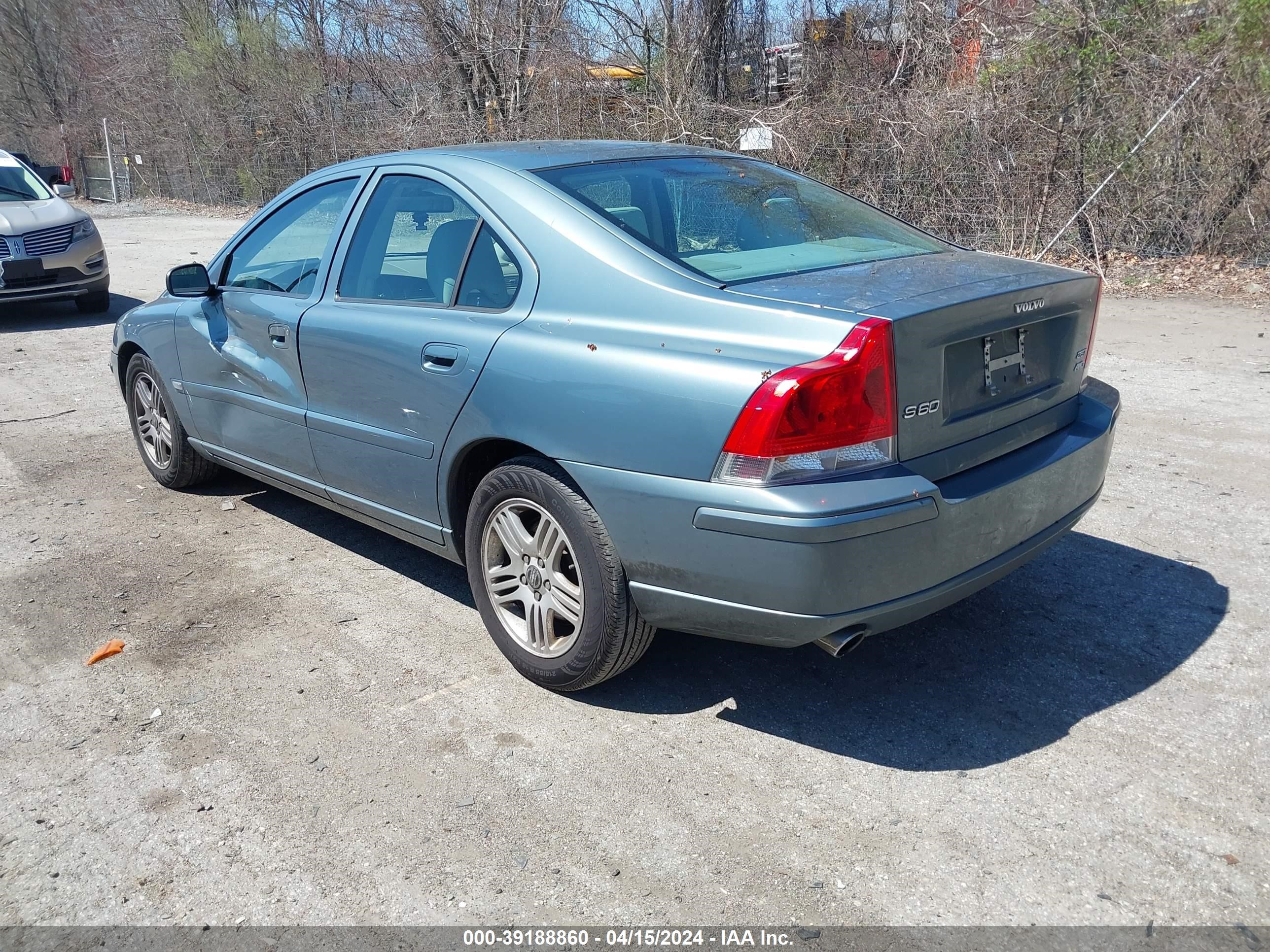 Photo 2 VIN: YV1RH592352484091 - VOLVO S60 