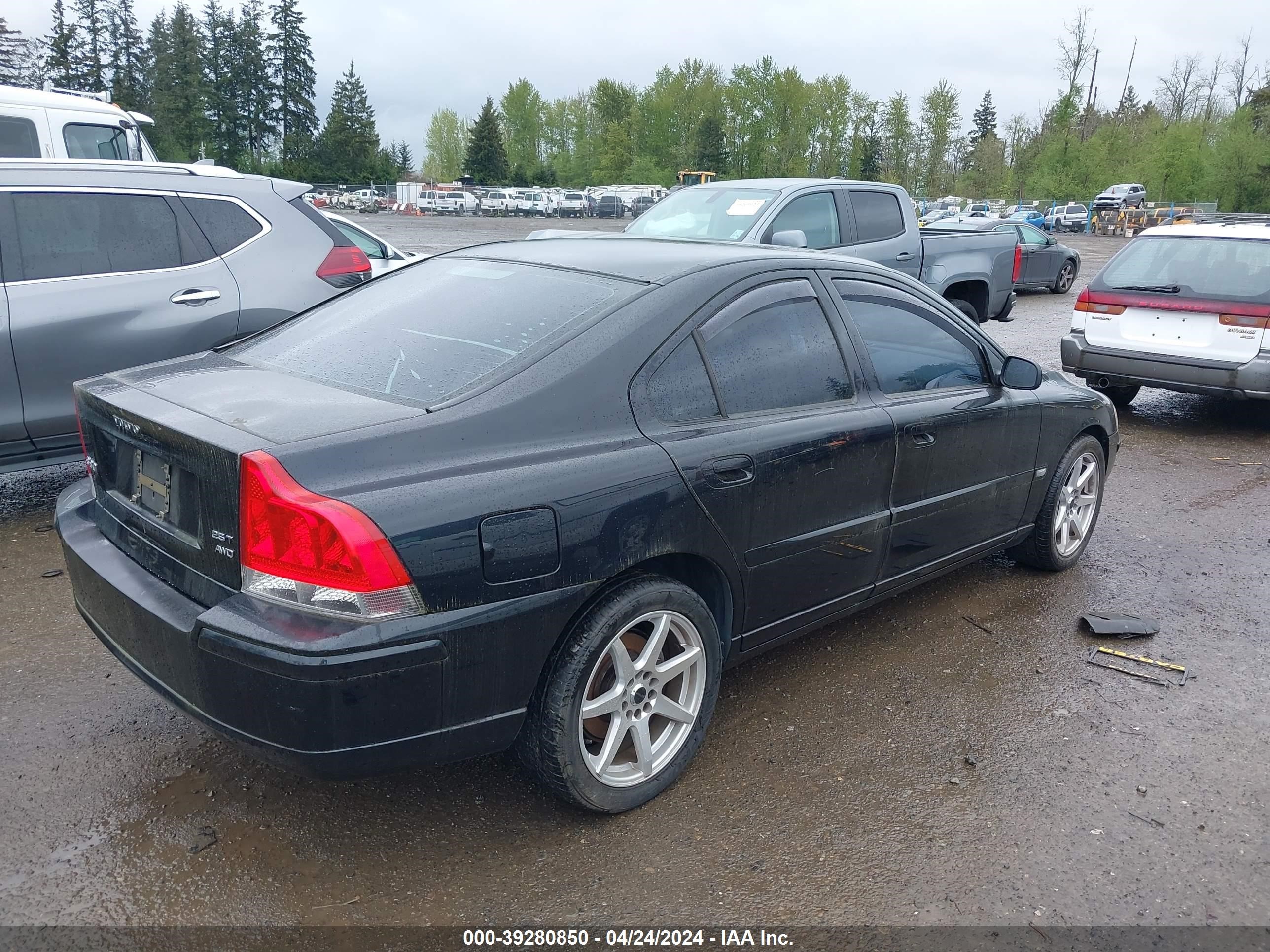 Photo 3 VIN: YV1RH592652476681 - VOLVO S60 