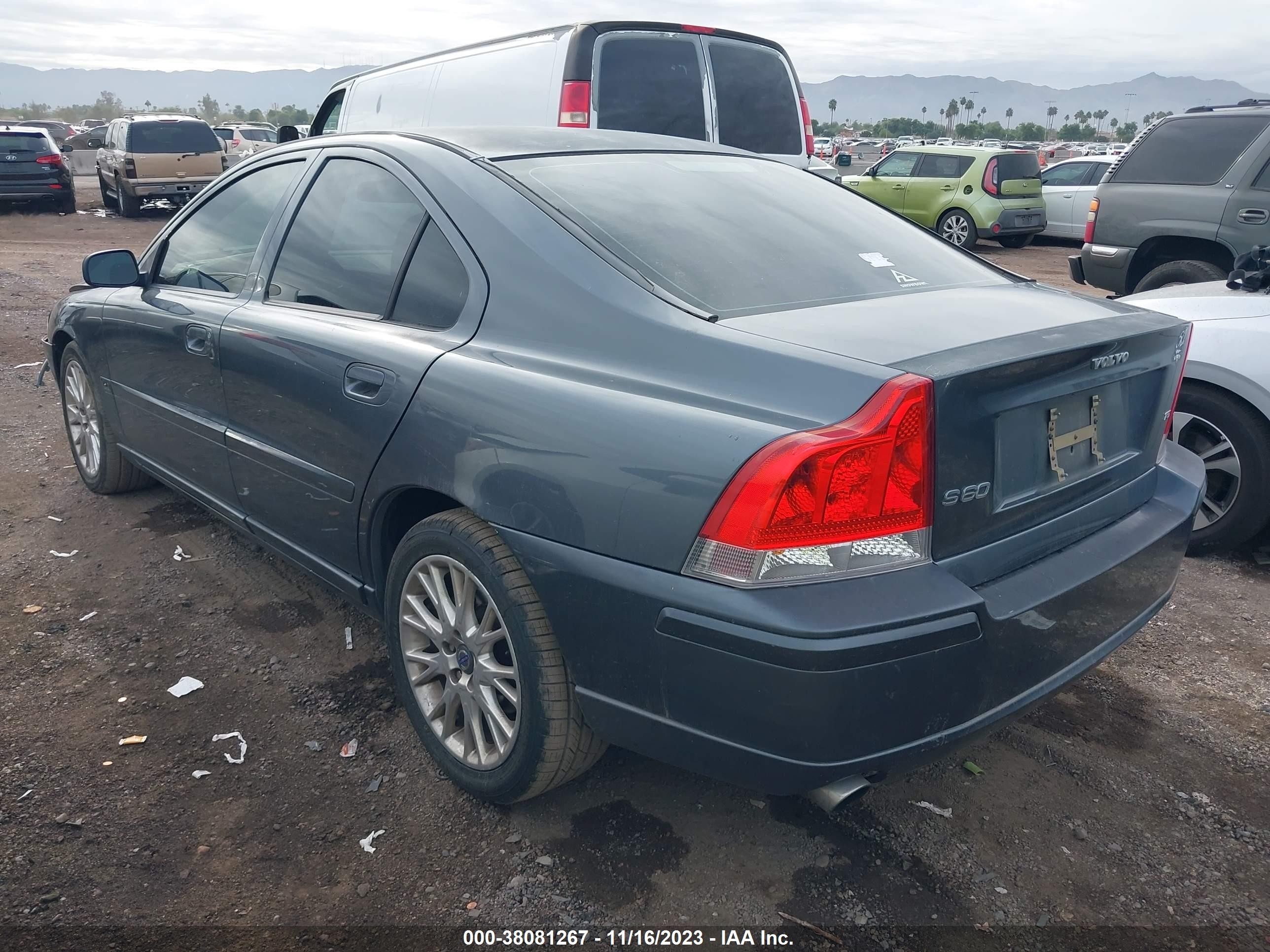 Photo 2 VIN: YV1RS547462533983 - VOLVO S60 