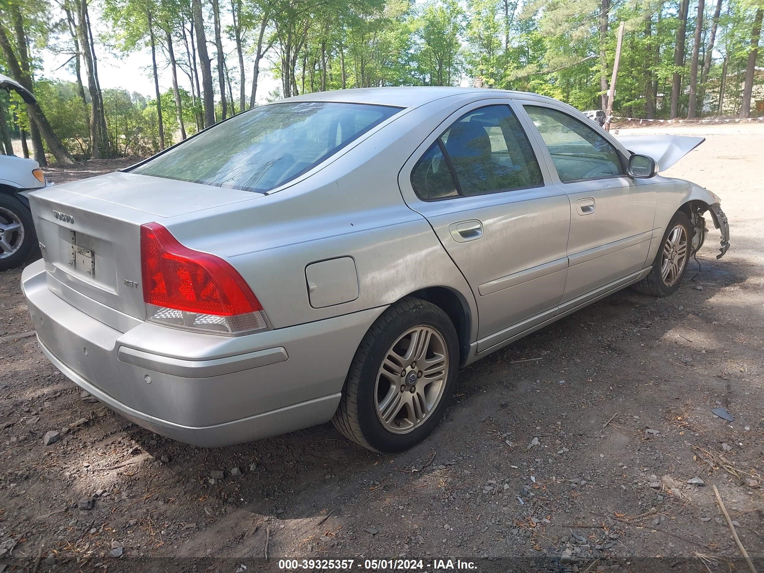 Photo 3 VIN: YV1RS592082676350 - VOLVO S60 