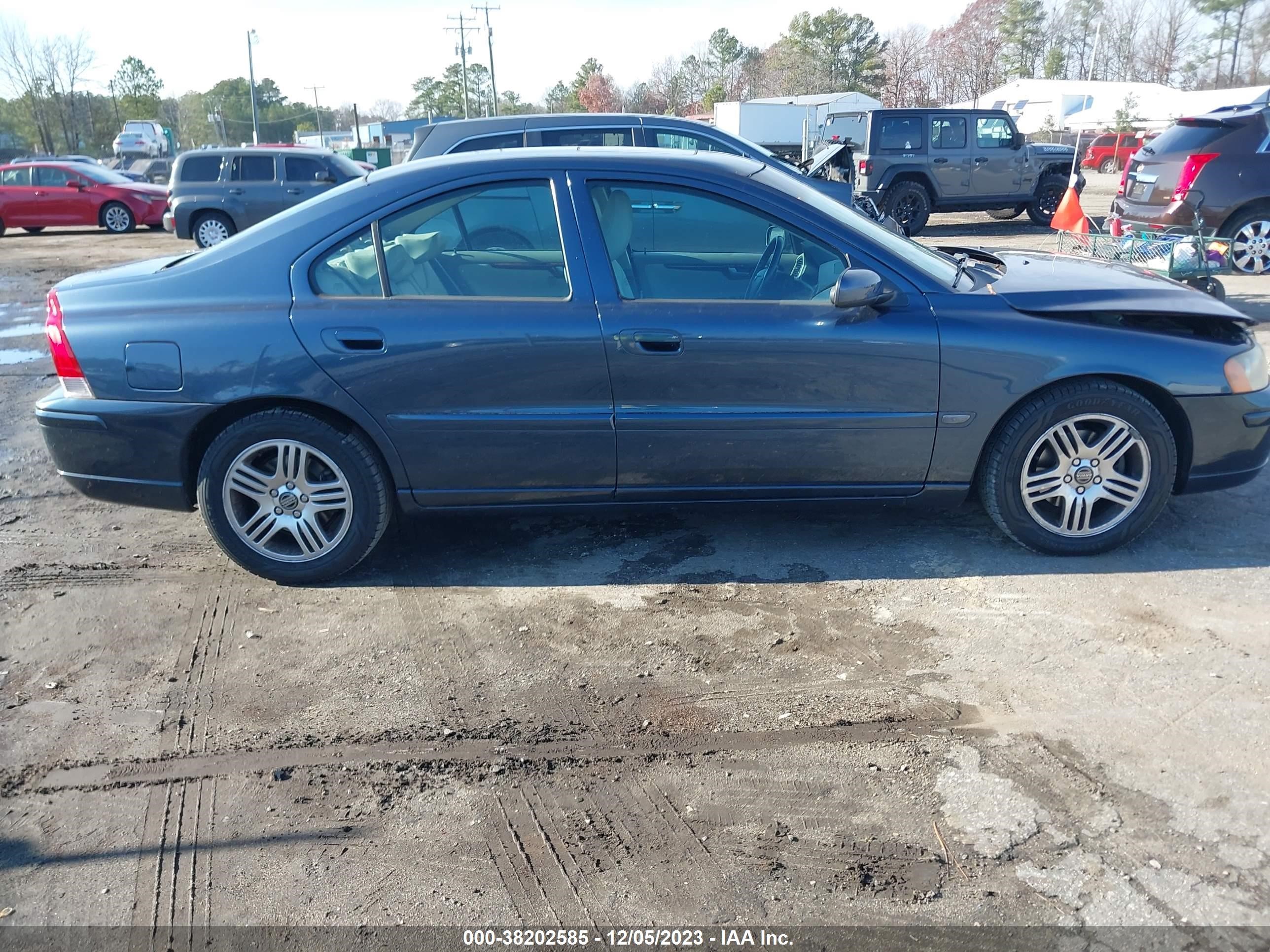 Photo 12 VIN: YV1RS592152451172 - VOLVO S60 