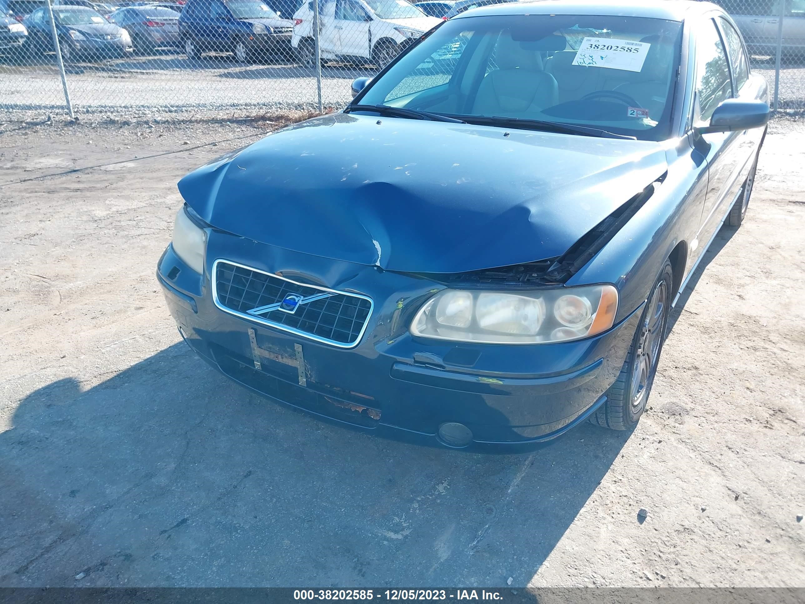 Photo 5 VIN: YV1RS592152451172 - VOLVO S60 