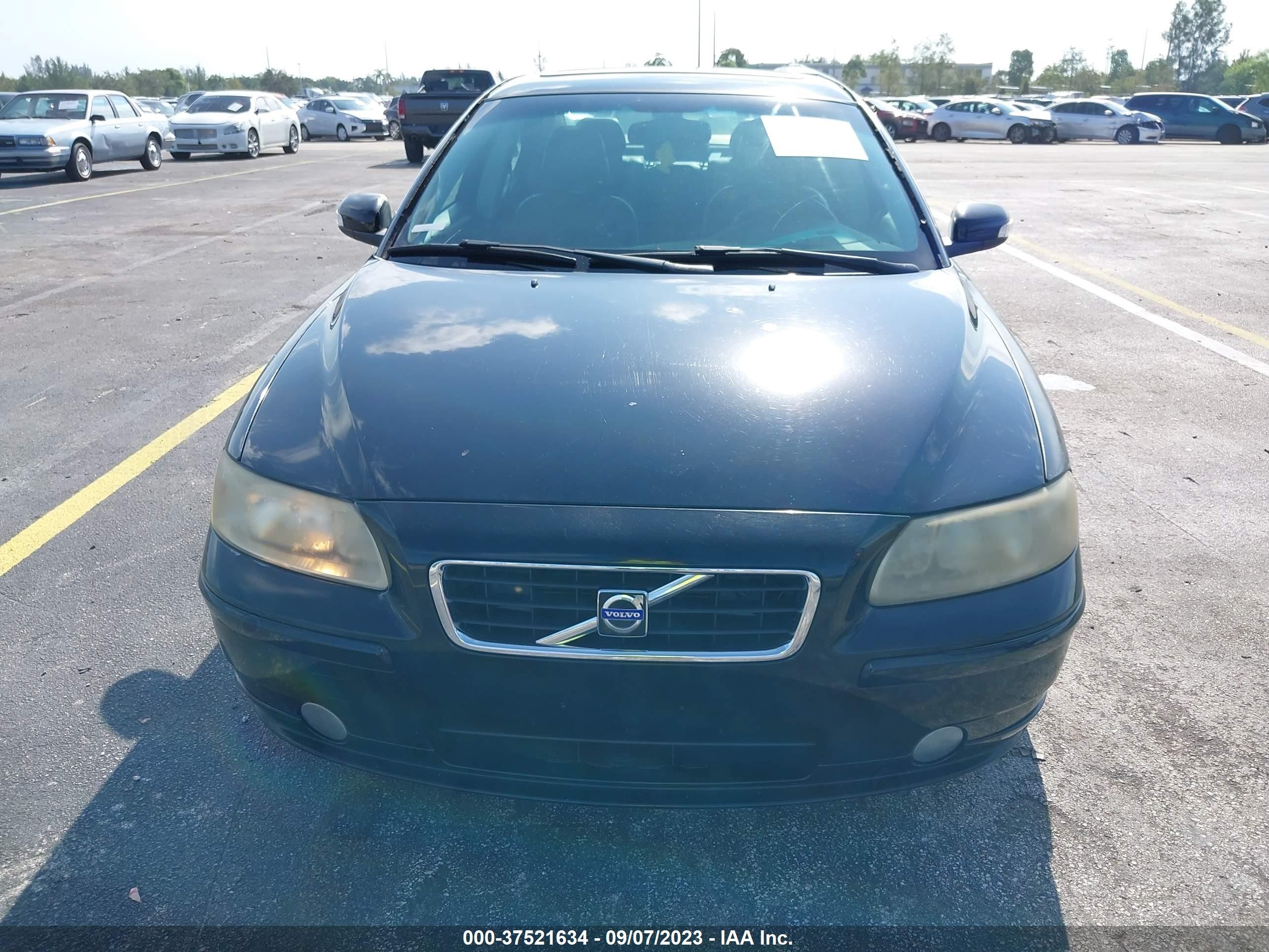 Photo 5 VIN: YV1RS592182670718 - VOLVO S60 2.5T 