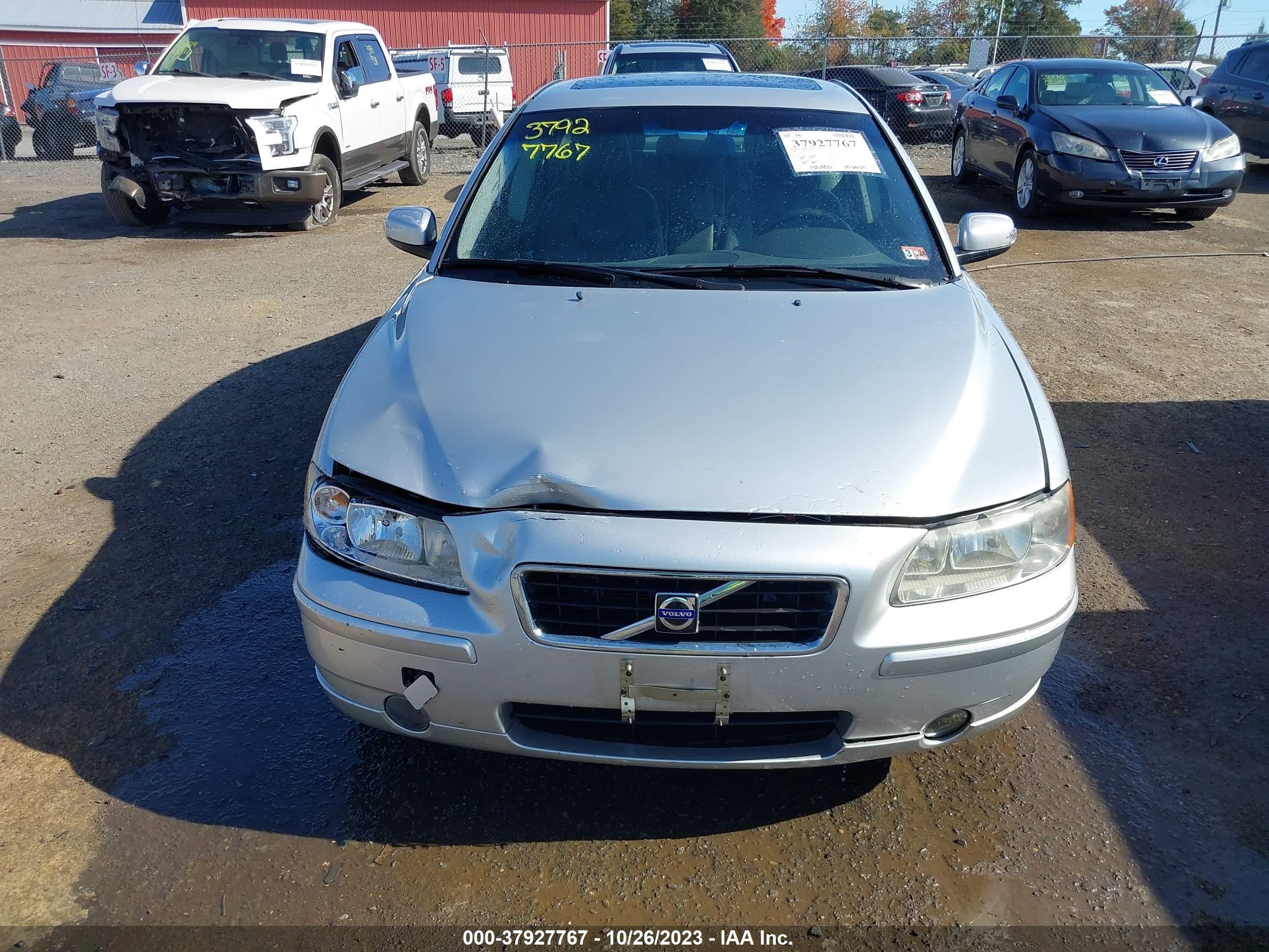 Photo 11 VIN: YV1RS592182699300 - VOLVO S60 