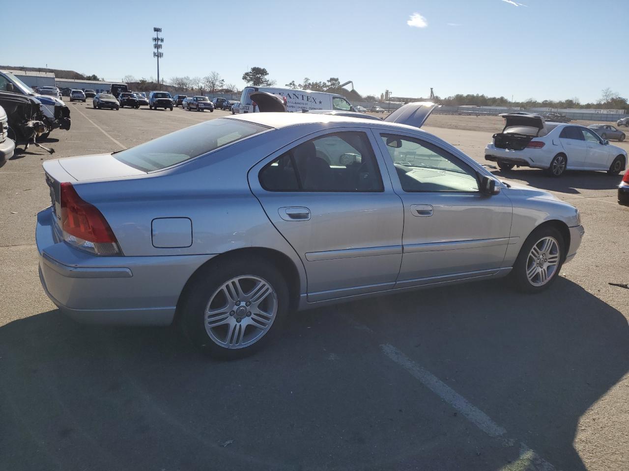 Photo 2 VIN: YV1RS592192739800 - VOLVO S60 