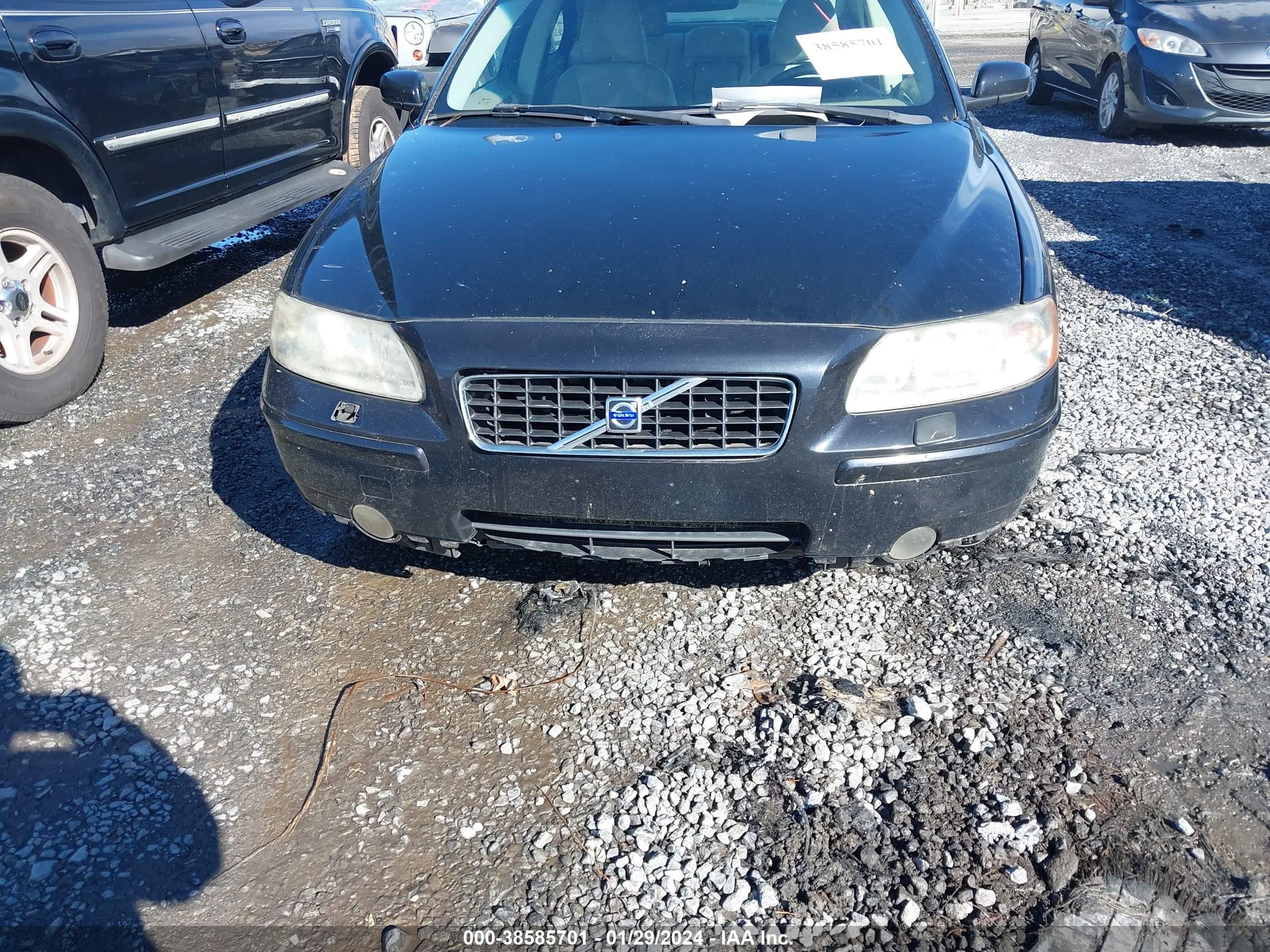 Photo 5 VIN: YV1RS592252452377 - VOLVO S60 