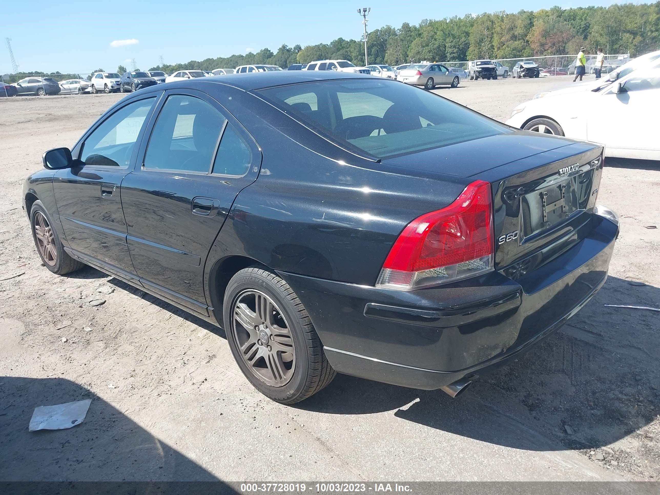 Photo 2 VIN: YV1RS592282684854 - VOLVO S60 