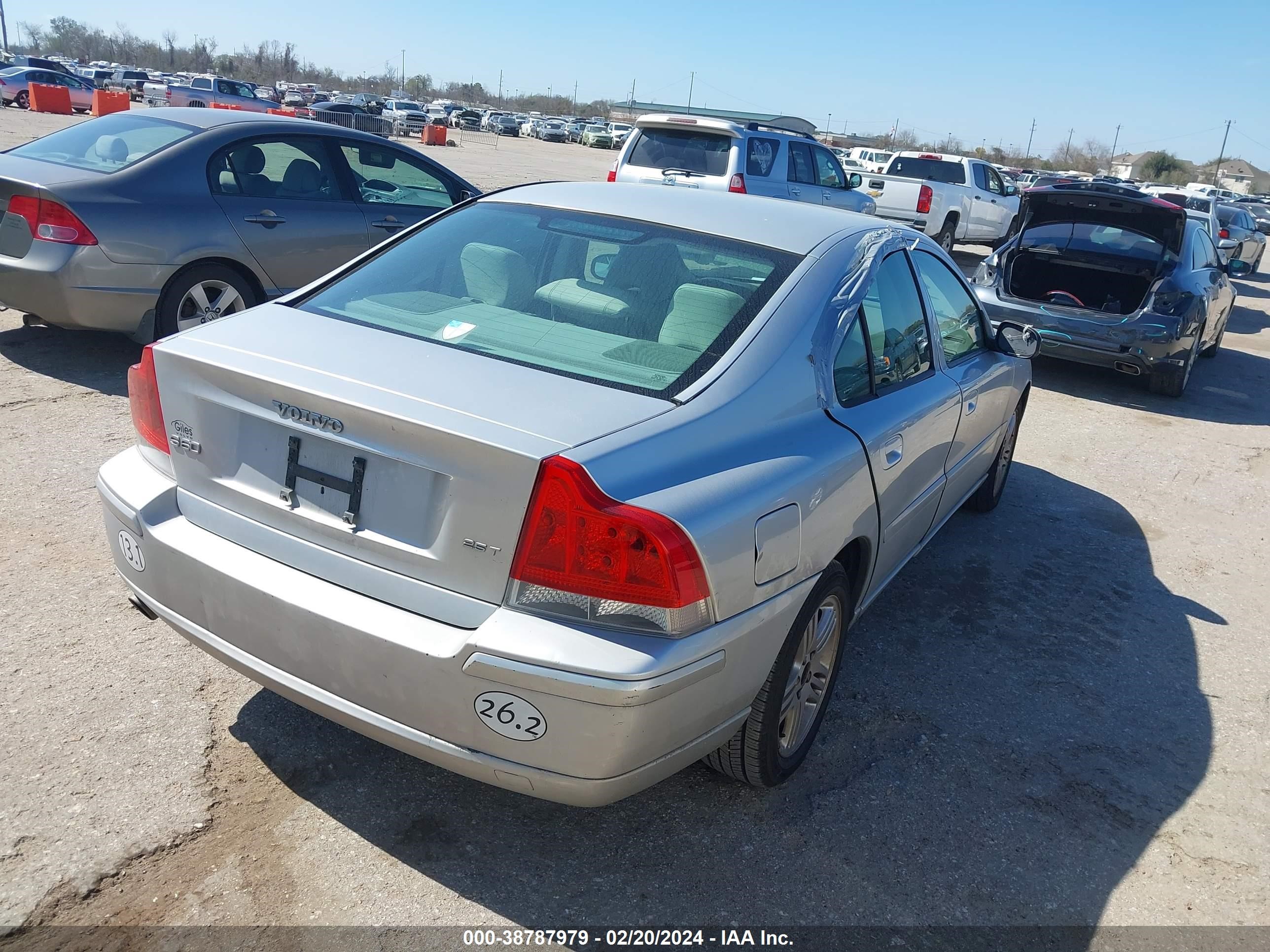 Photo 3 VIN: YV1RS592372644457 - VOLVO S60 