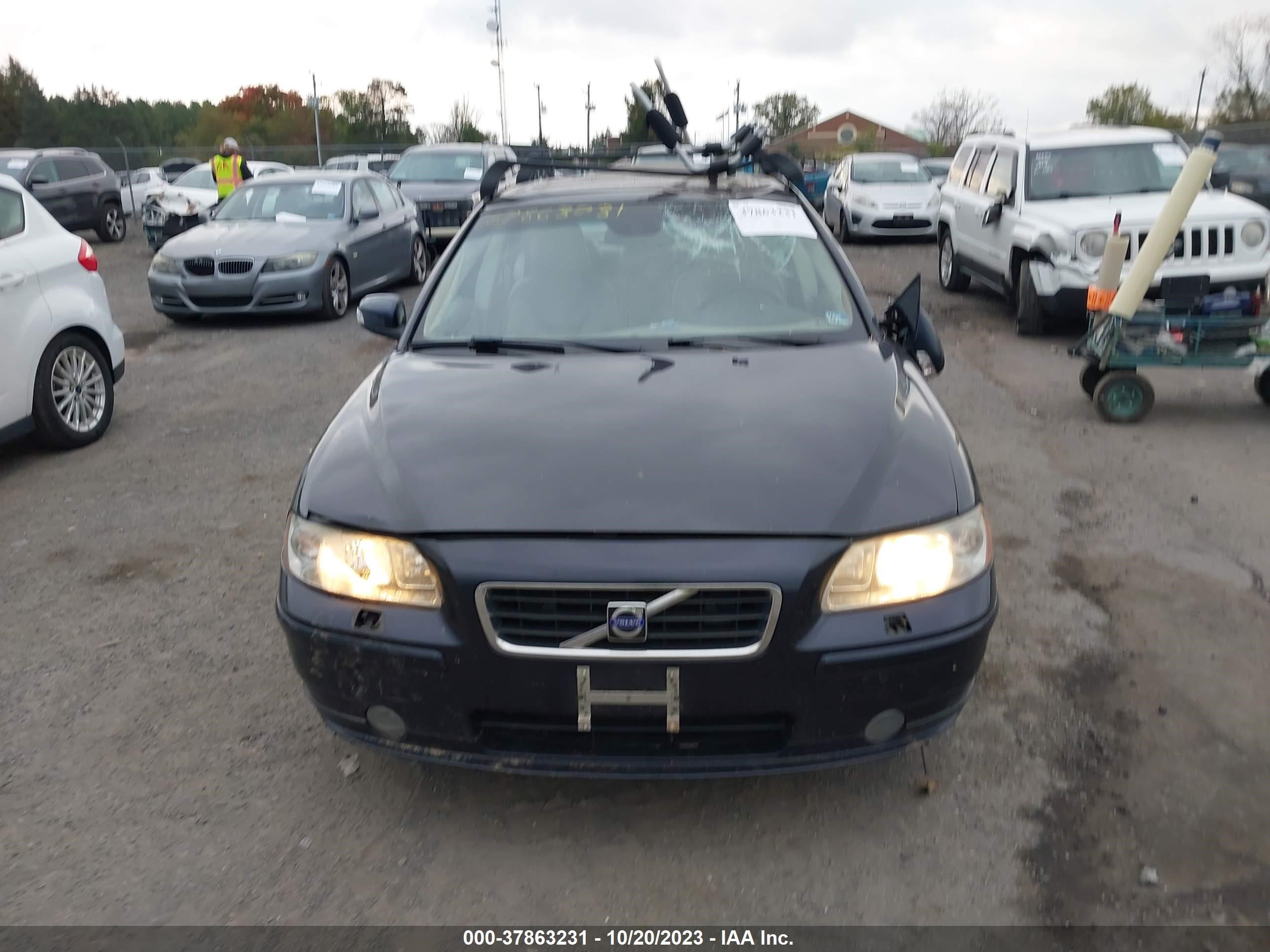 Photo 11 VIN: YV1RS592382696771 - VOLVO S60 