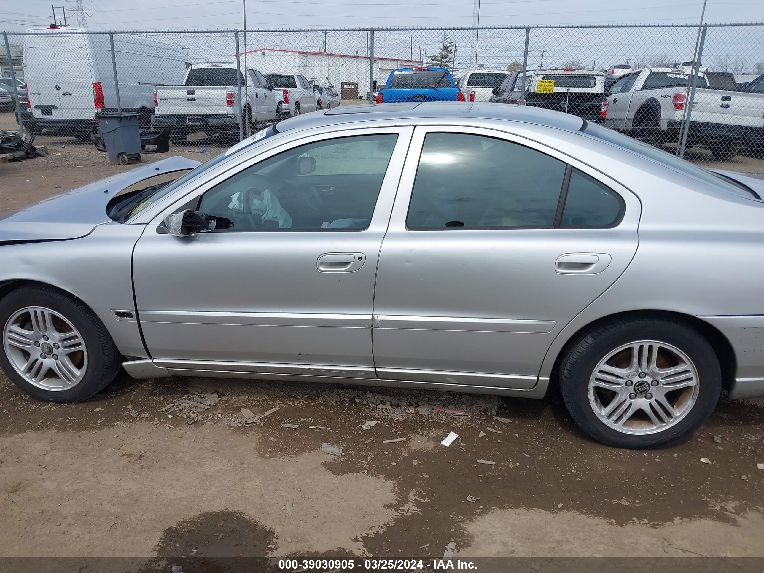 Photo 13 VIN: YV1RS592562511746 - VOLVO S60 