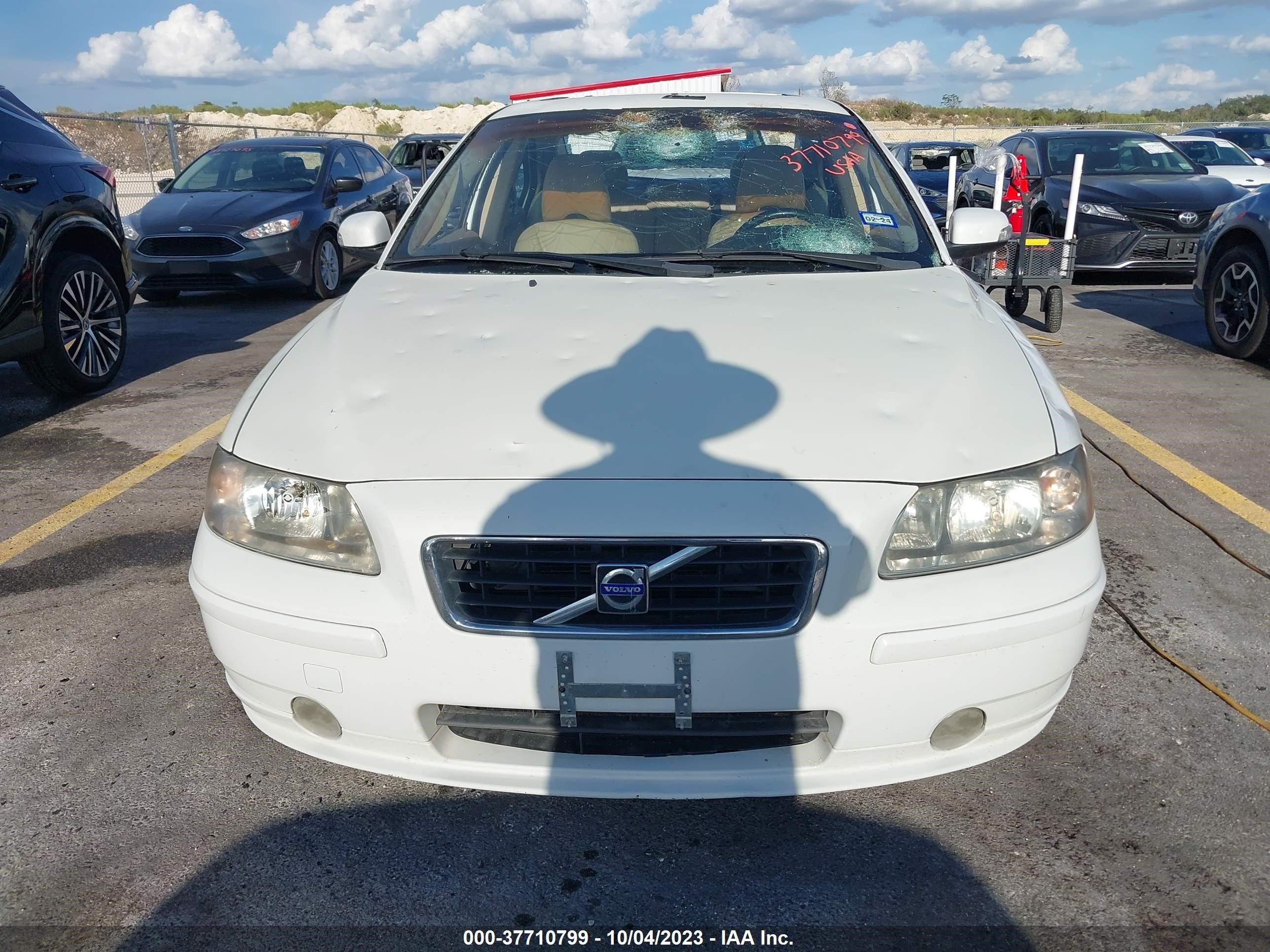 Photo 5 VIN: YV1RS592572604199 - VOLVO S60 