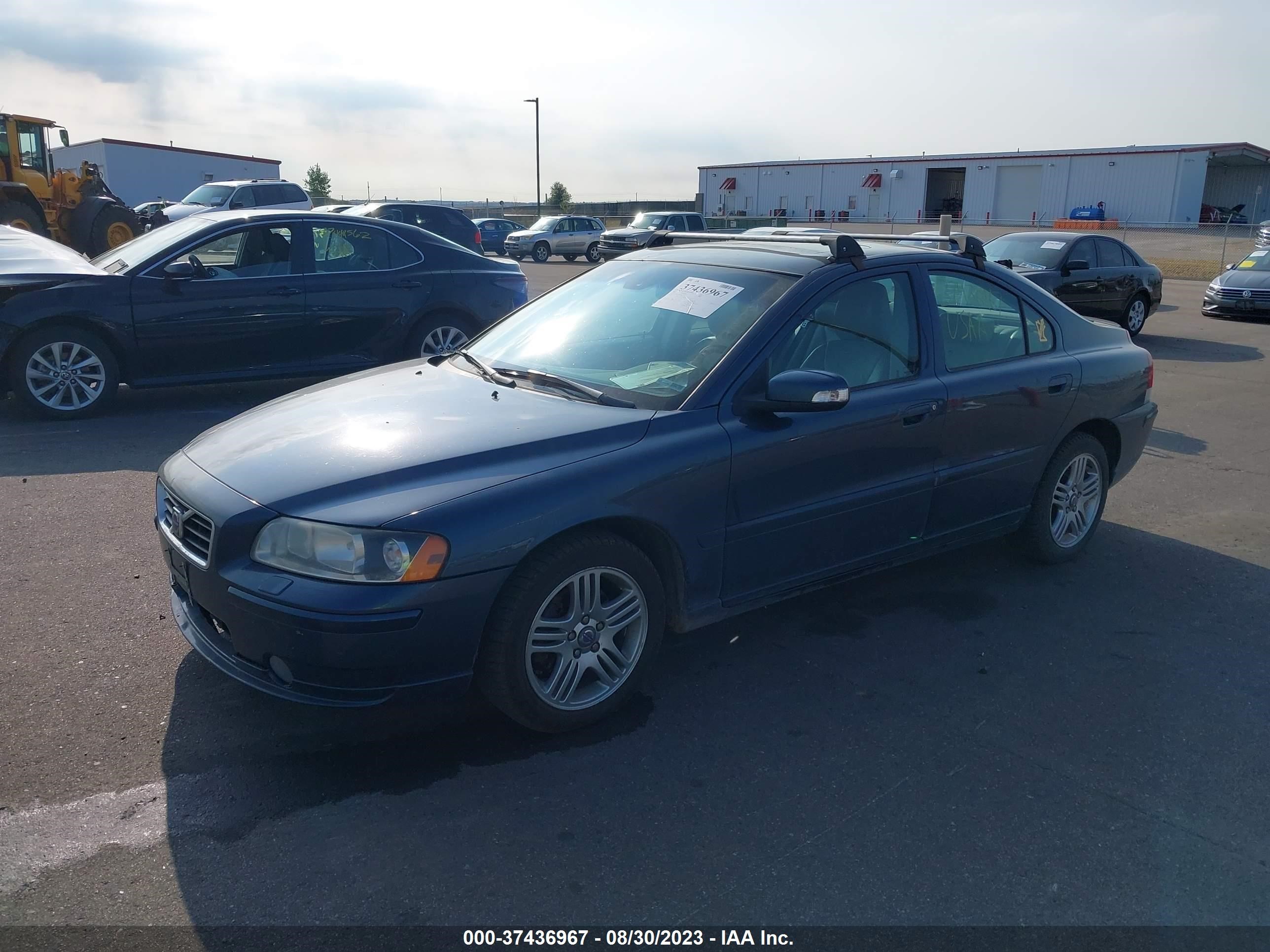 Photo 1 VIN: YV1RS592582690955 - VOLVO S60 