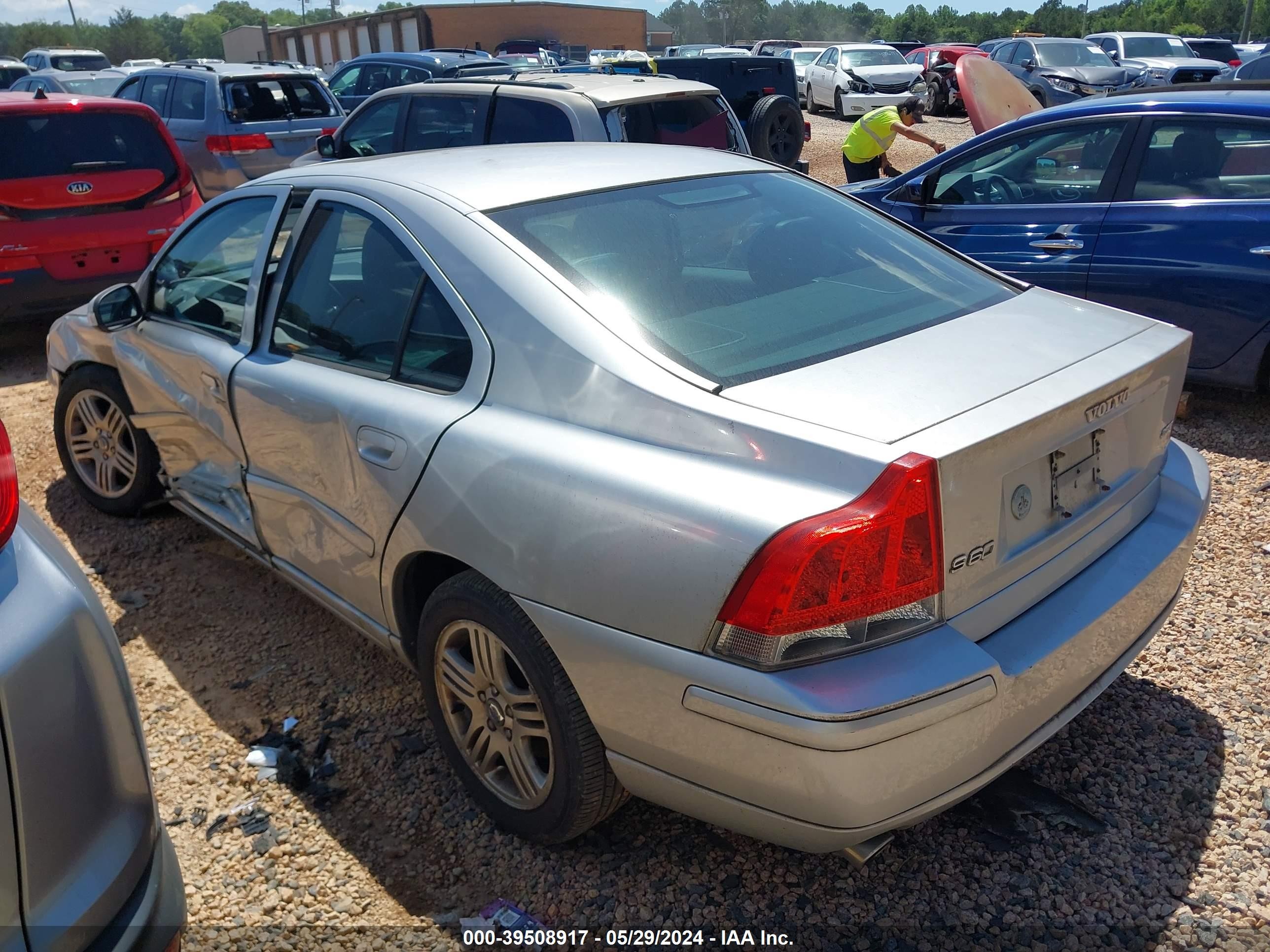 Photo 2 VIN: YV1RS592582700951 - VOLVO S60 