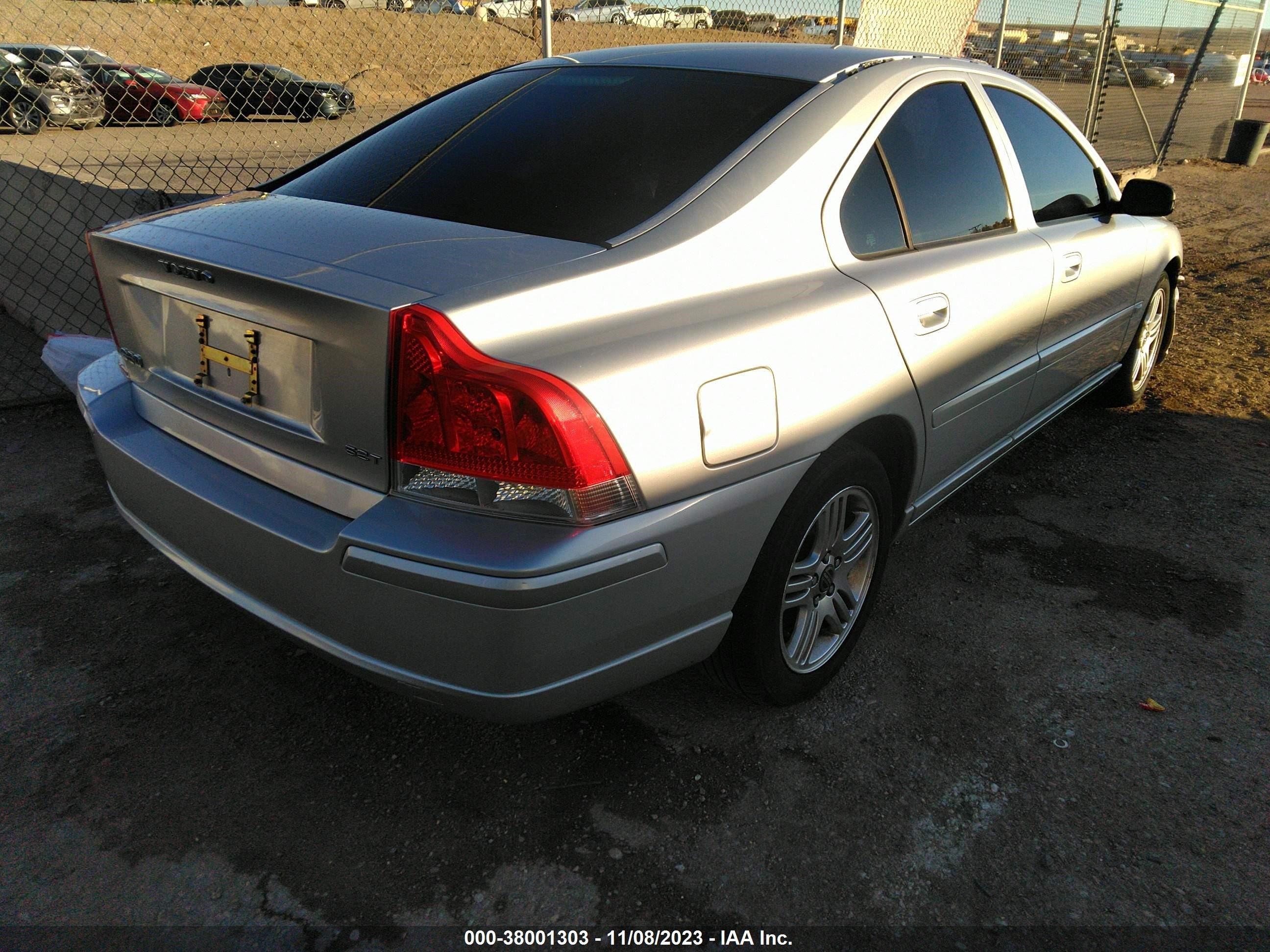 Photo 3 VIN: YV1RS592662547669 - VOLVO S60 