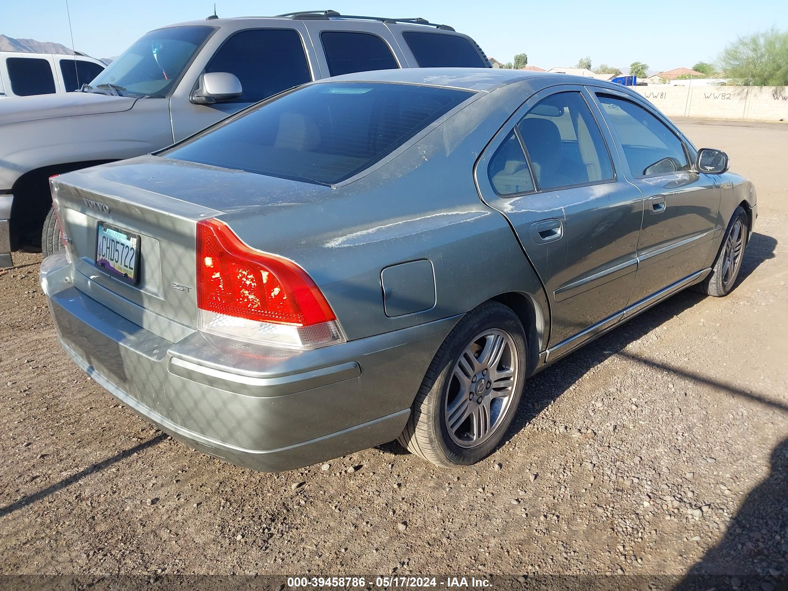 Photo 3 VIN: YV1RS592772600932 - VOLVO S60 