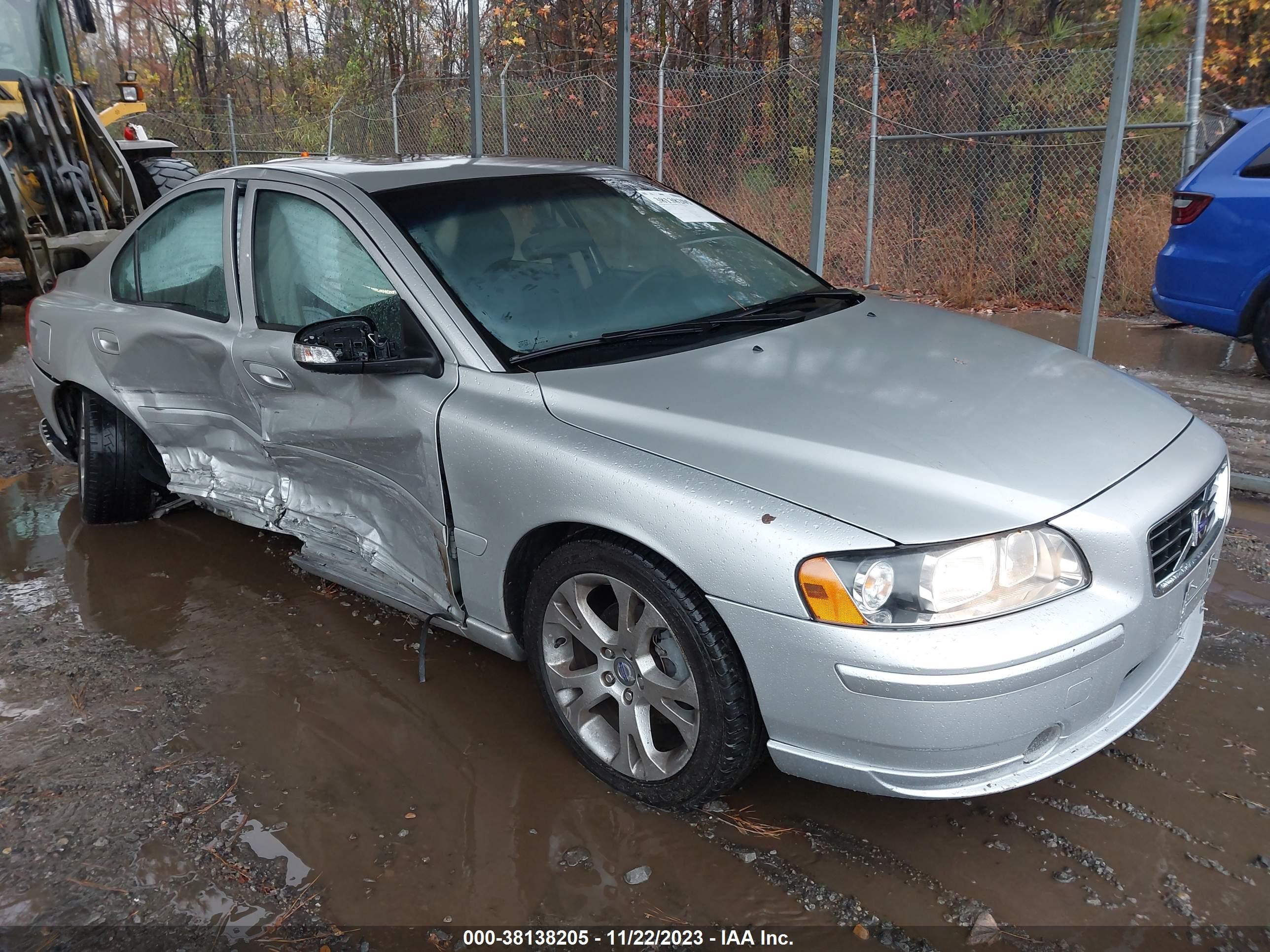 Photo 0 VIN: YV1RS592792726825 - VOLVO S60 