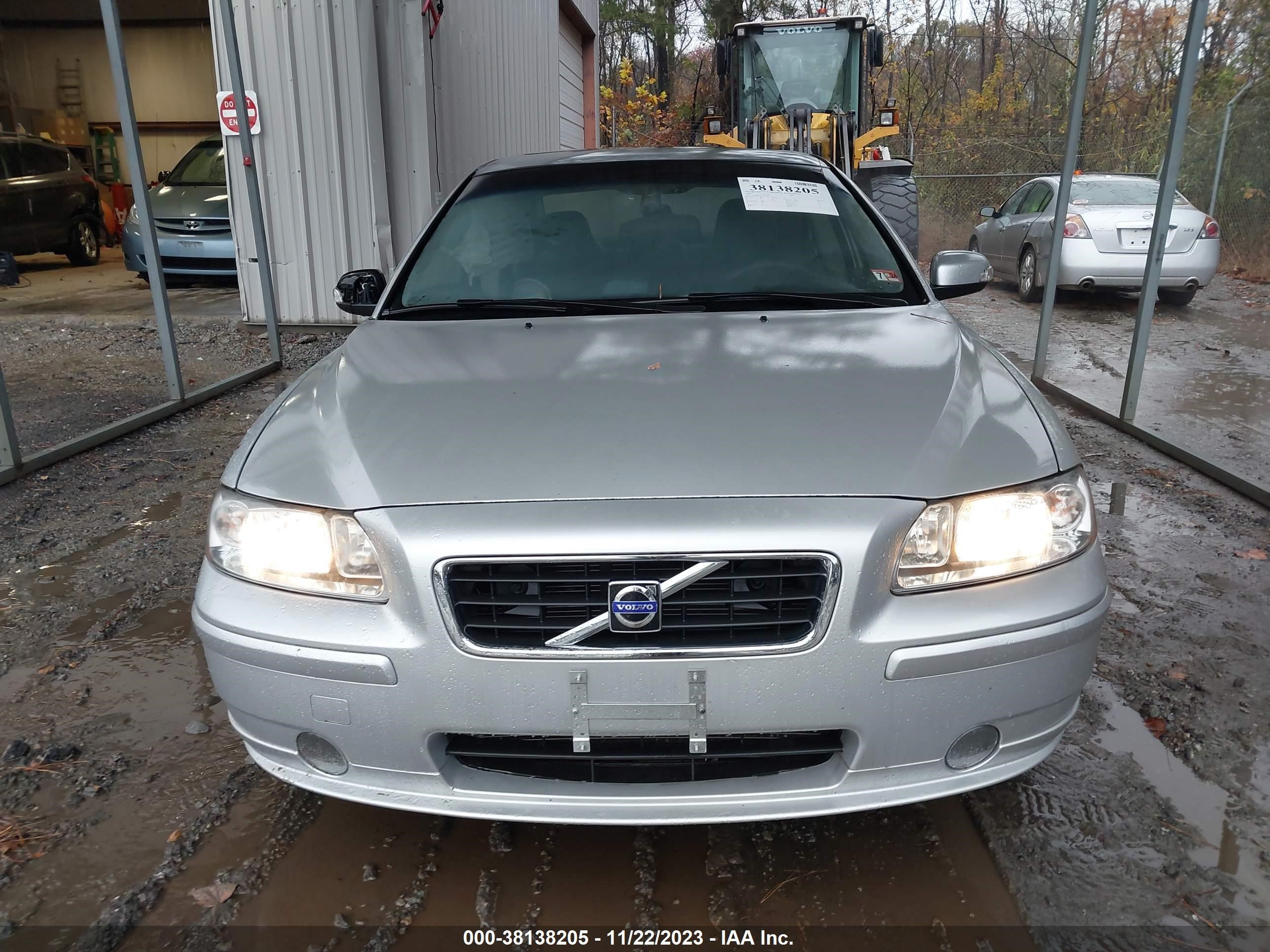 Photo 11 VIN: YV1RS592792726825 - VOLVO S60 