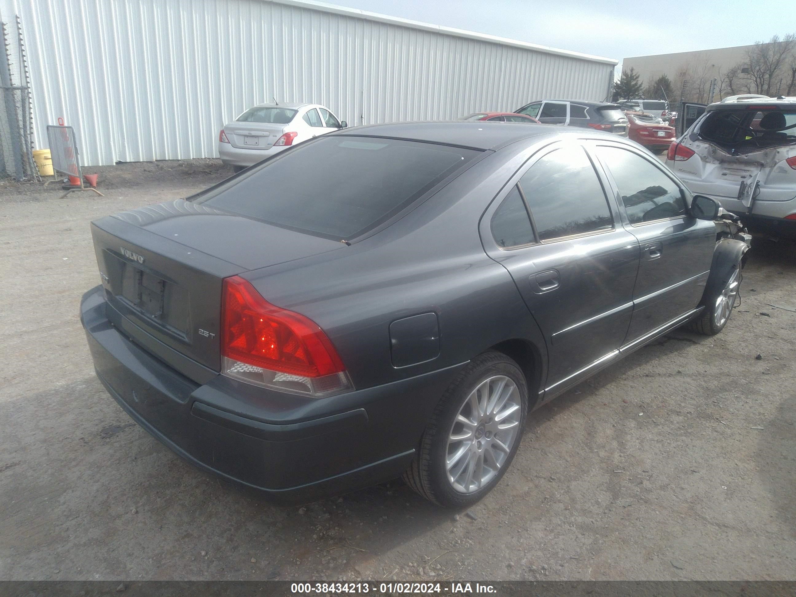 Photo 3 VIN: YV1RS592972644267 - VOLVO S60 