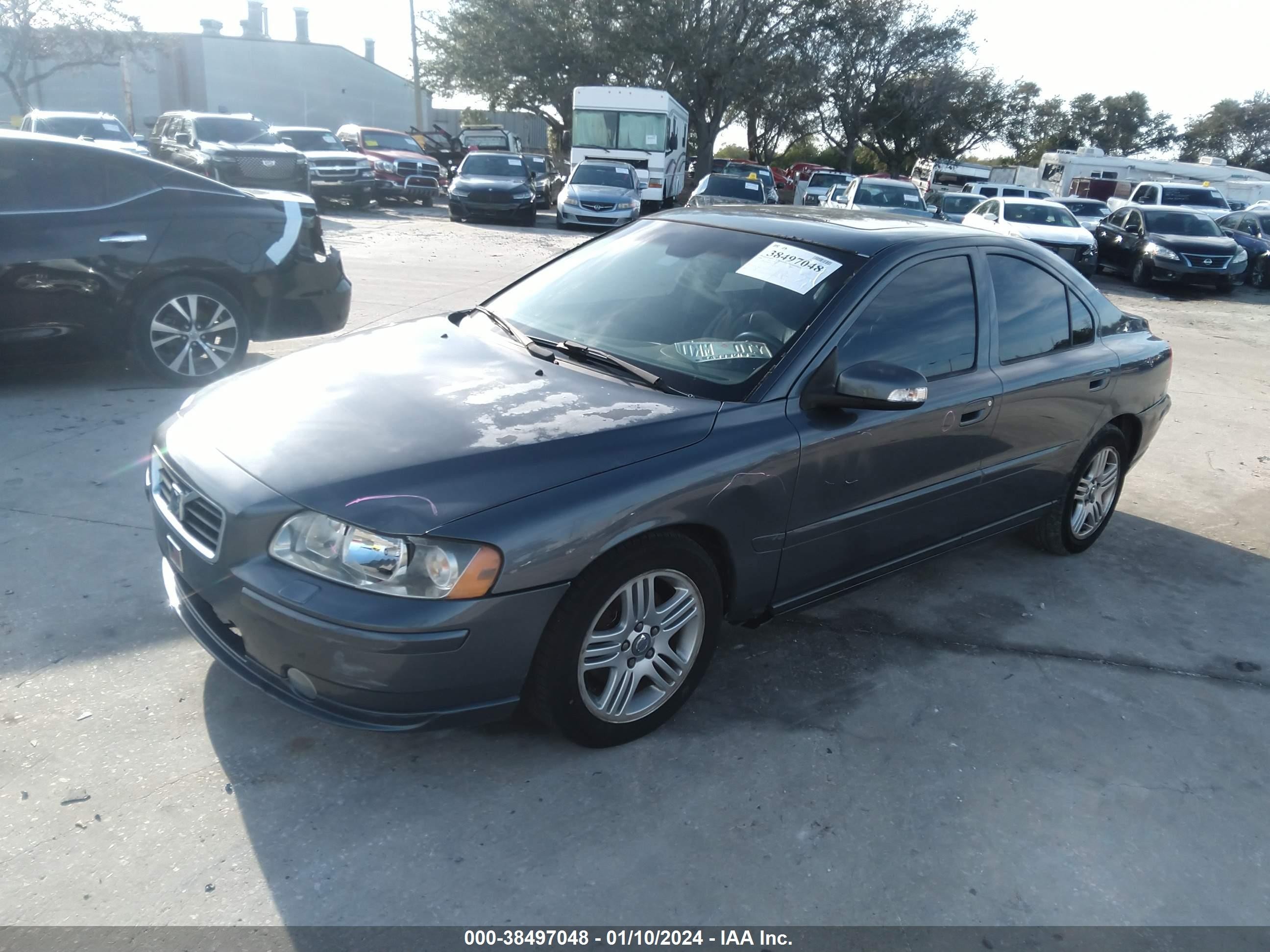 Photo 1 VIN: YV1RS592982675522 - VOLVO S60 