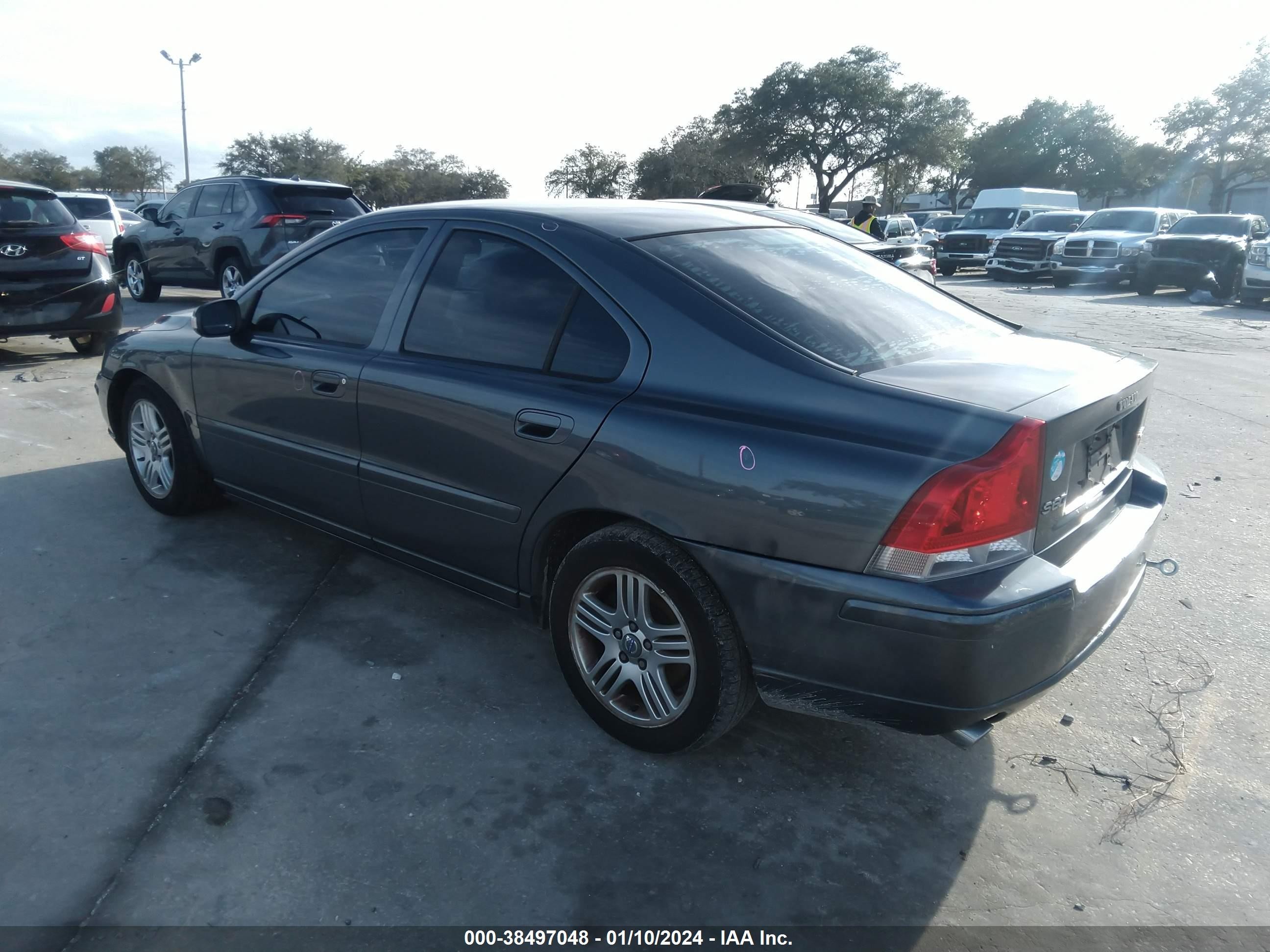 Photo 2 VIN: YV1RS592982675522 - VOLVO S60 