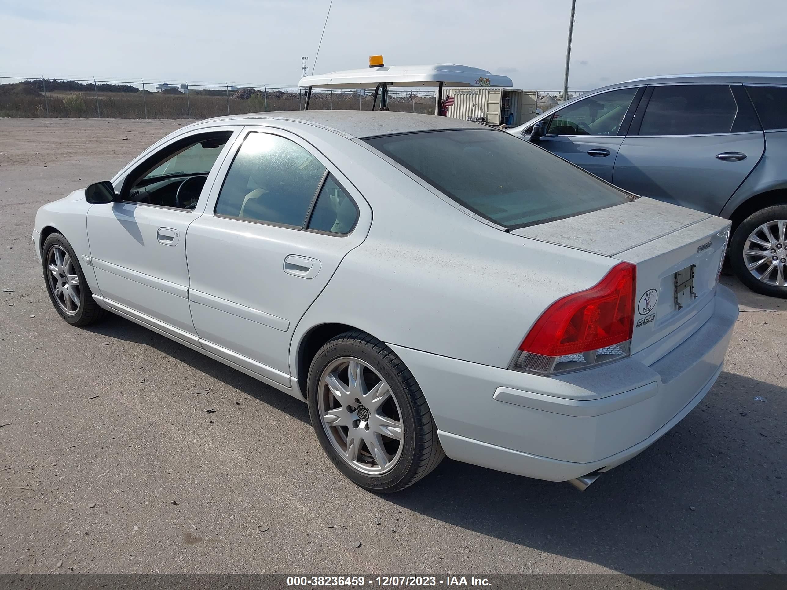 Photo 2 VIN: YV1RS592X52485062 - VOLVO S60 