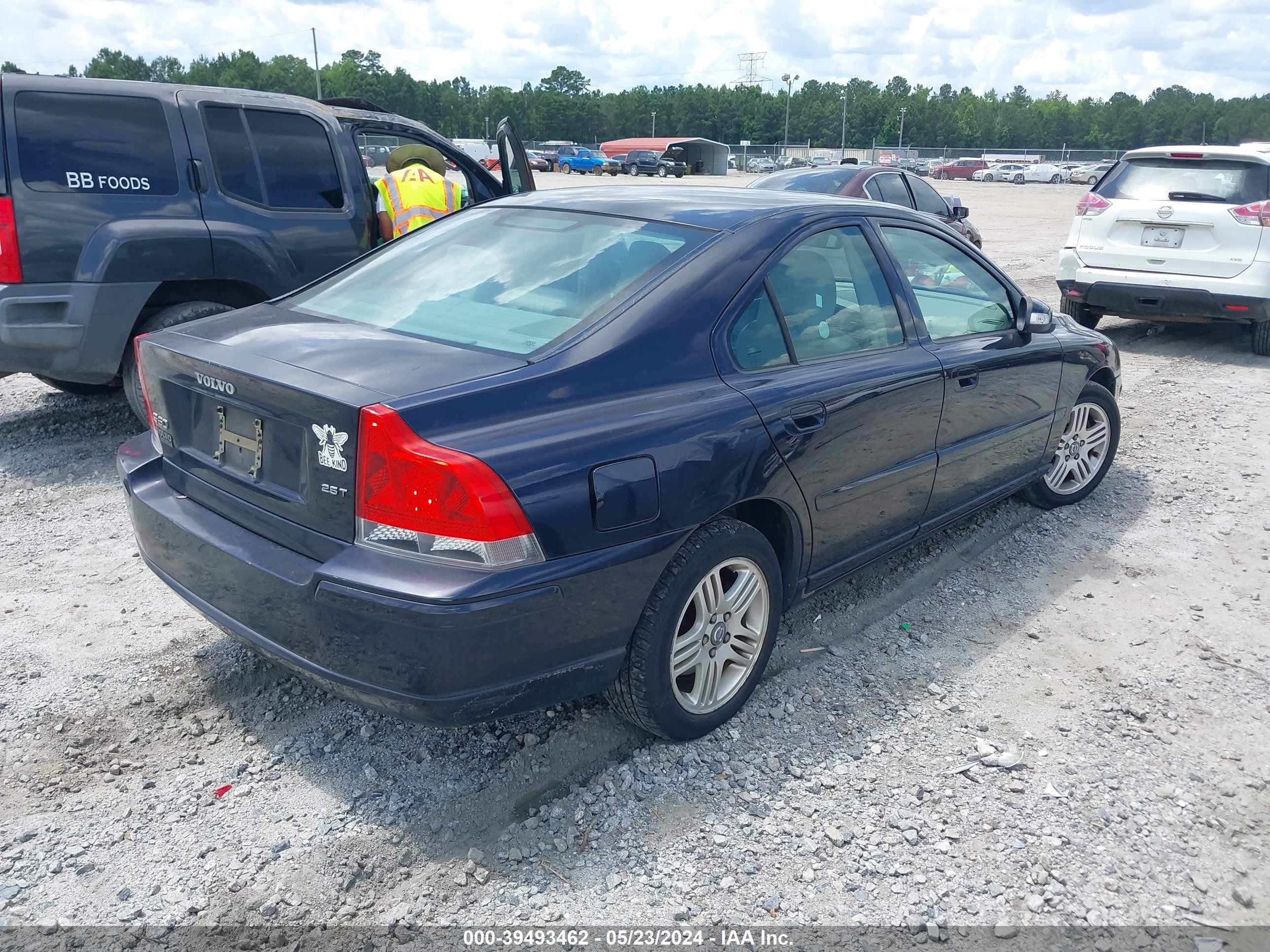 Photo 3 VIN: YV1RS592X72605557 - VOLVO S60 