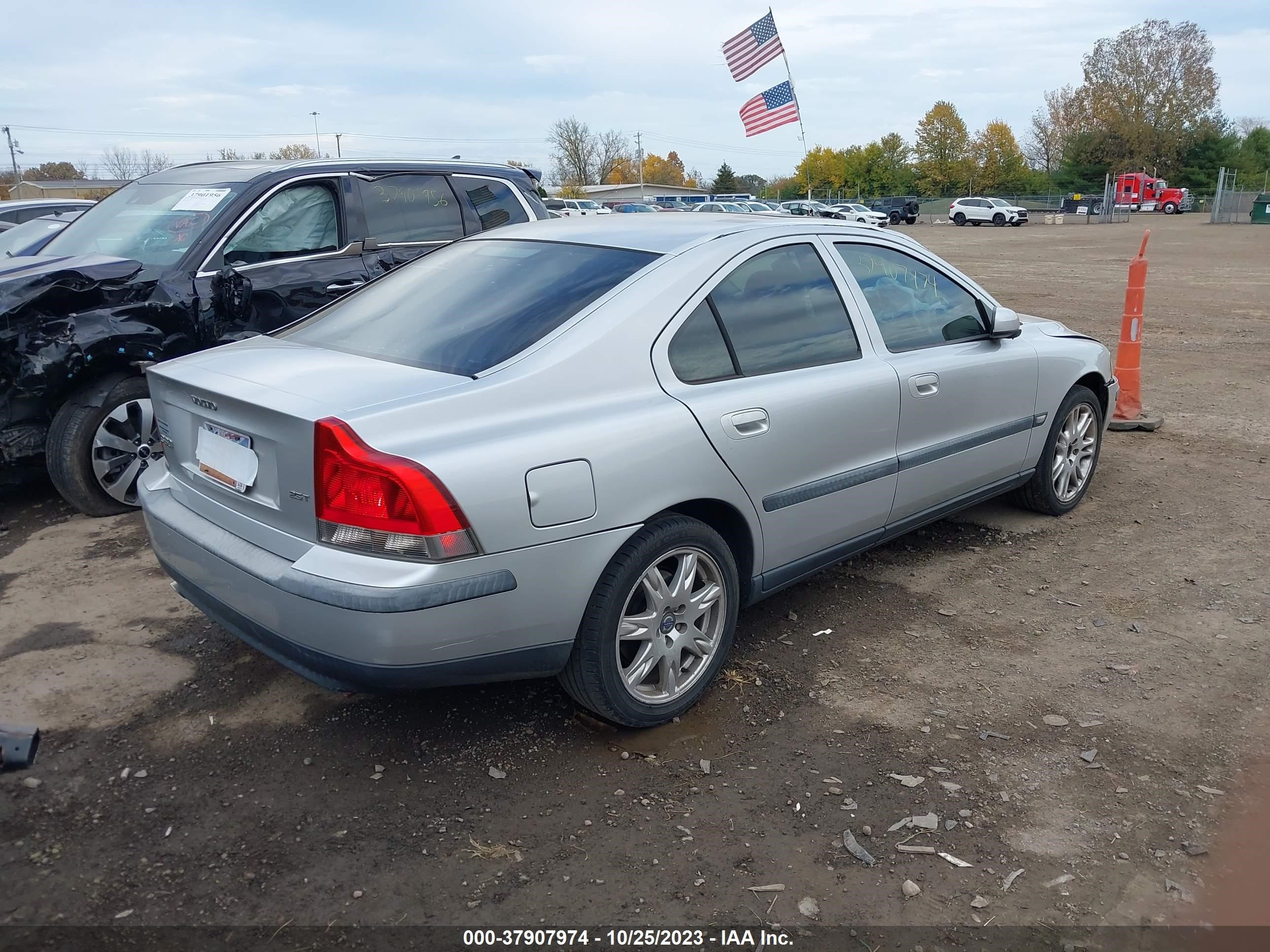 Photo 3 VIN: YV1RS59V542355540 - VOLVO S60 