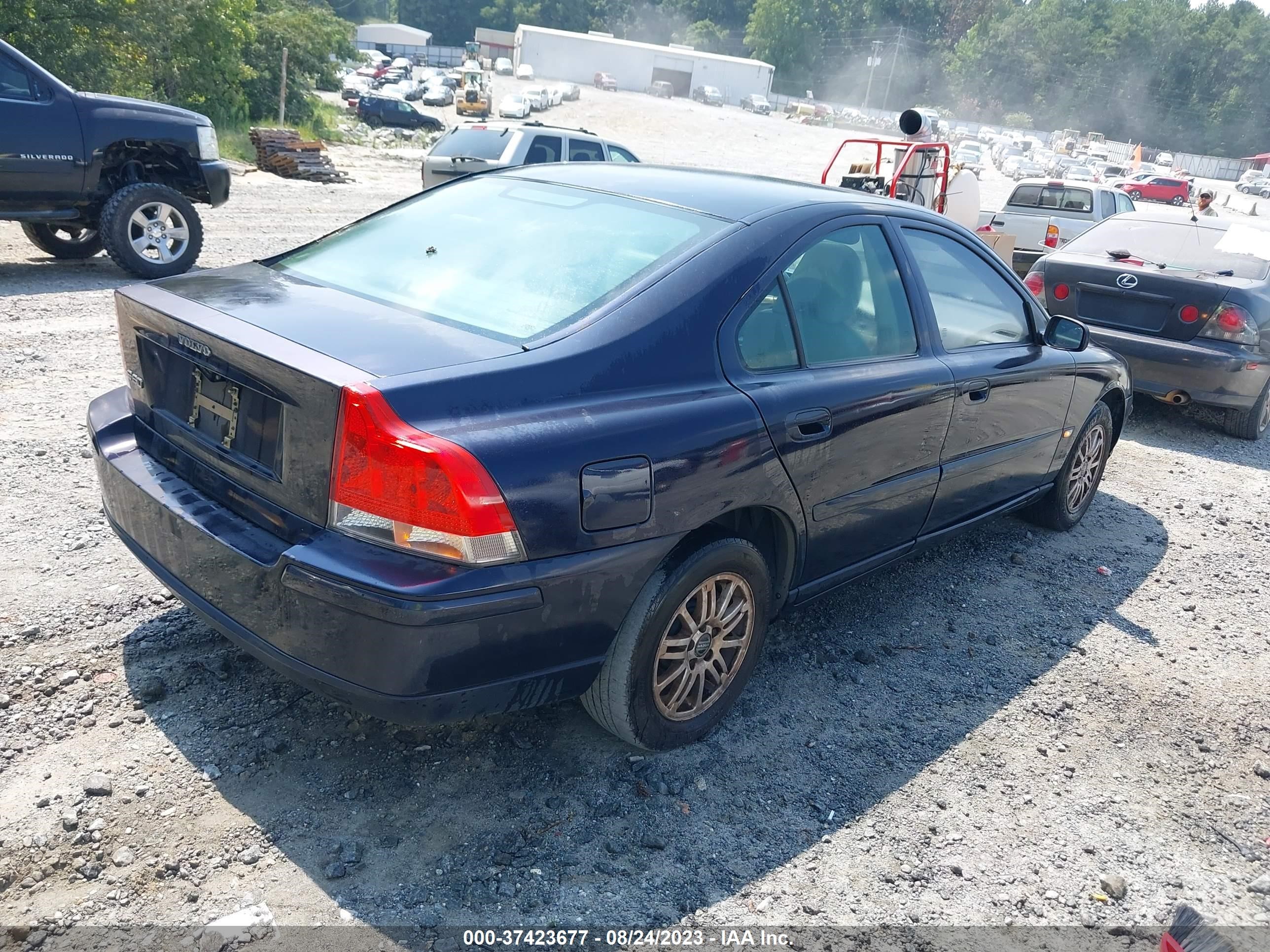 Photo 3 VIN: YV1RS612X52435943 - VOLVO S60 