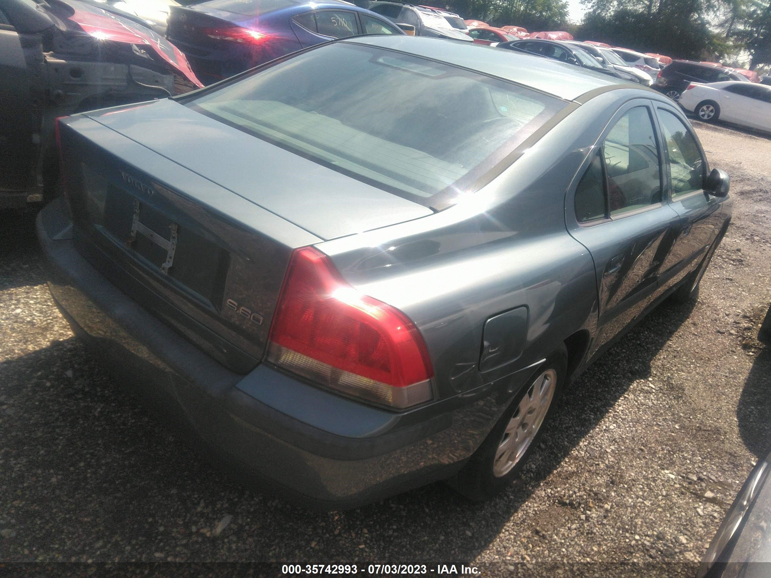 Photo 3 VIN: YV1RS61R012052617 - VOLVO S60 