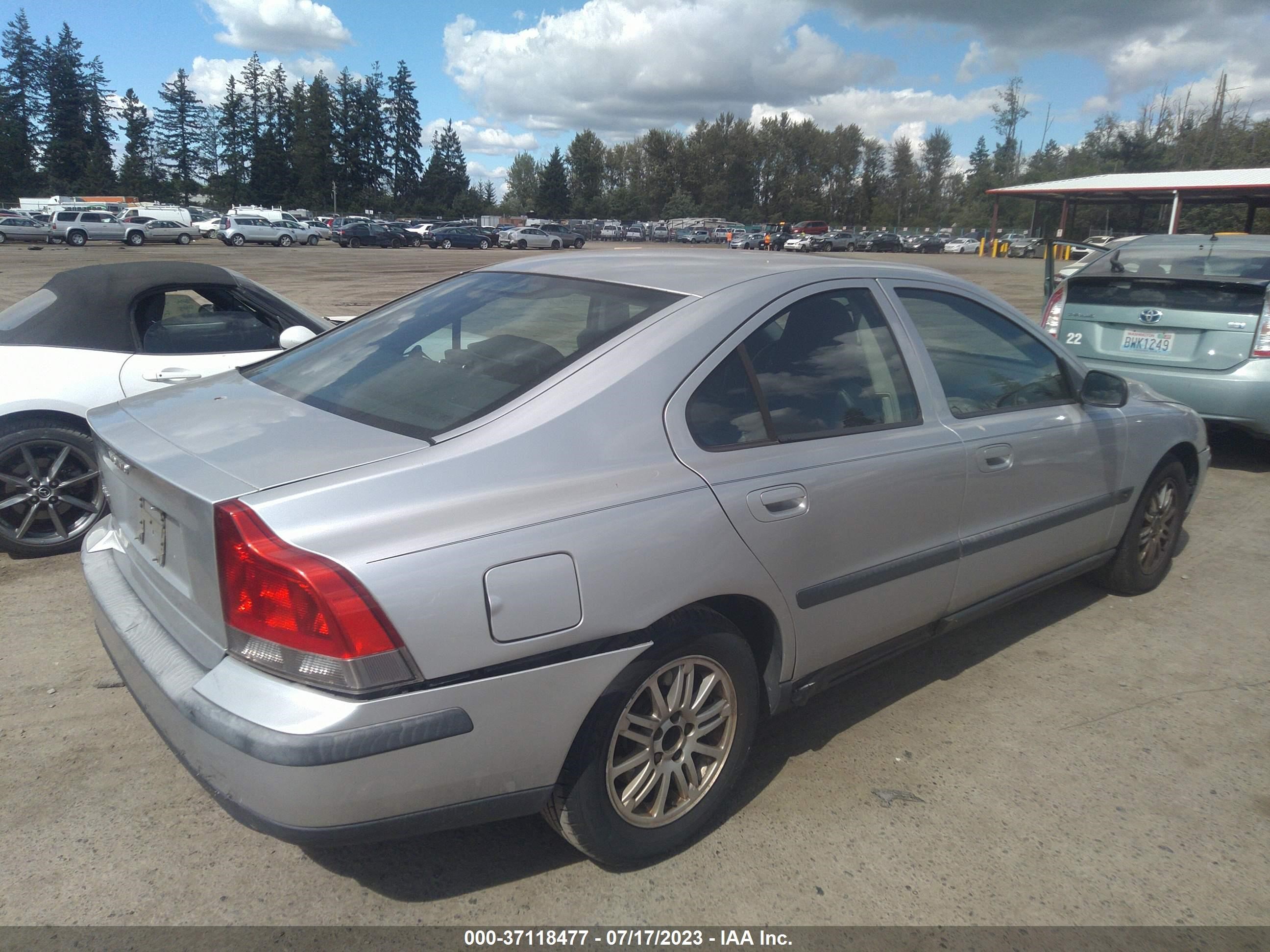 Photo 3 VIN: YV1RS61T842381761 - VOLVO S60 