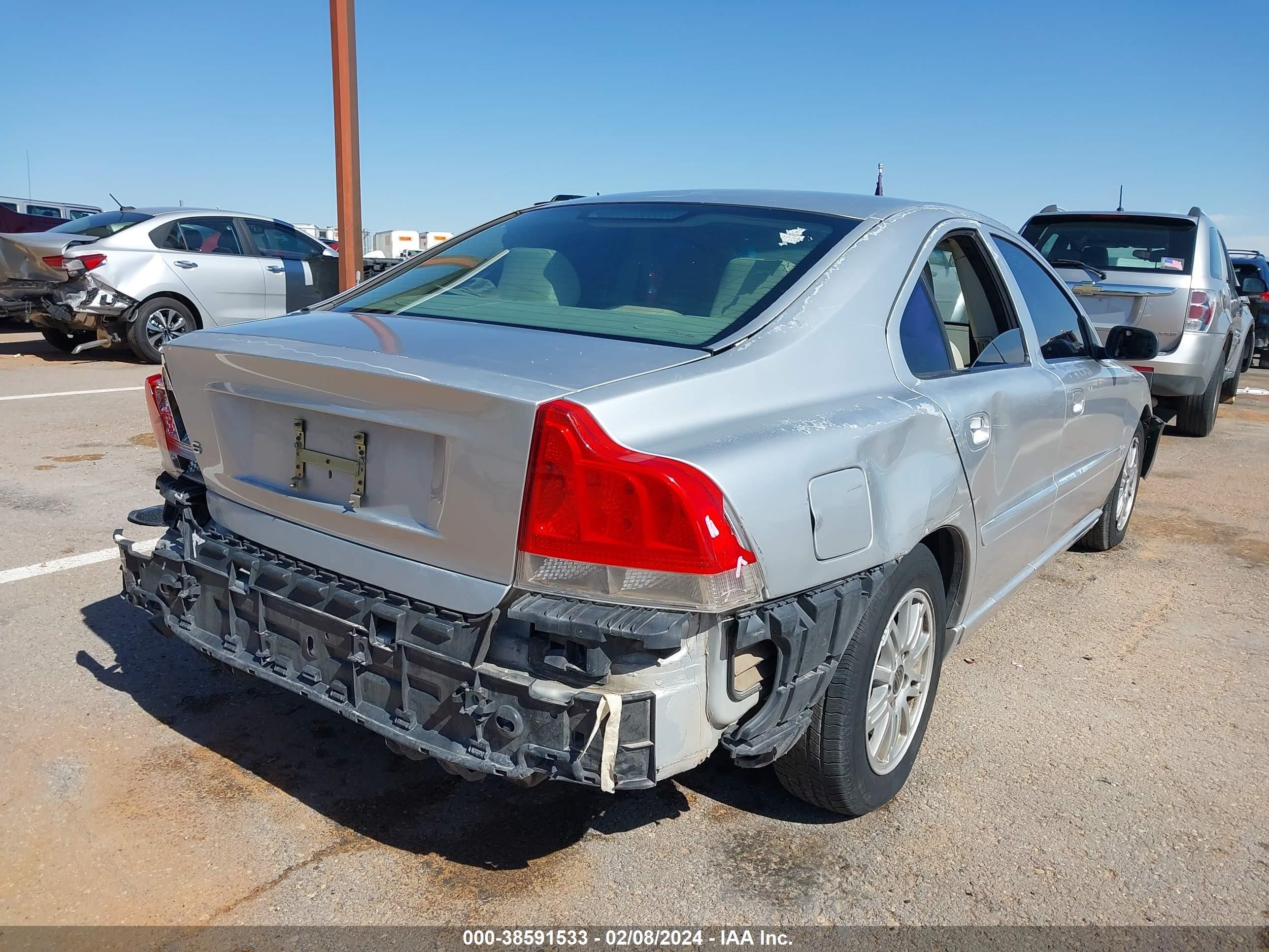 Photo 3 VIN: YV1RS640452446916 - VOLVO S60 