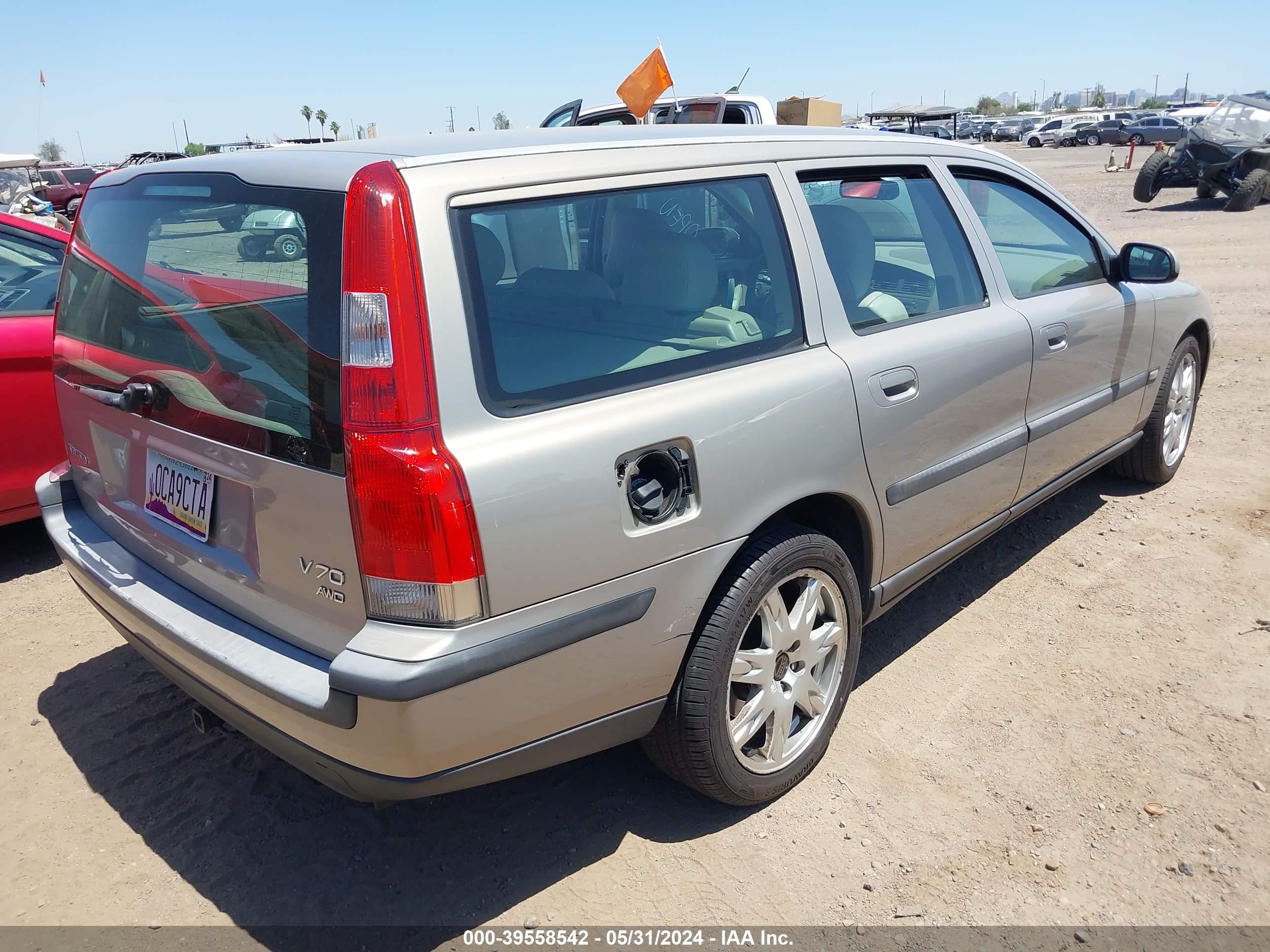 Photo 3 VIN: YV1SJ58D621253129 - VOLVO V70 