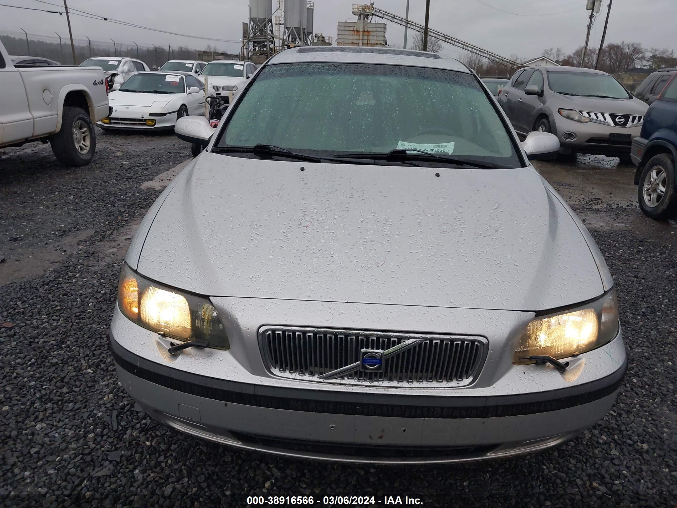 Photo 5 VIN: YV1SW53D311132274 - VOLVO V70 