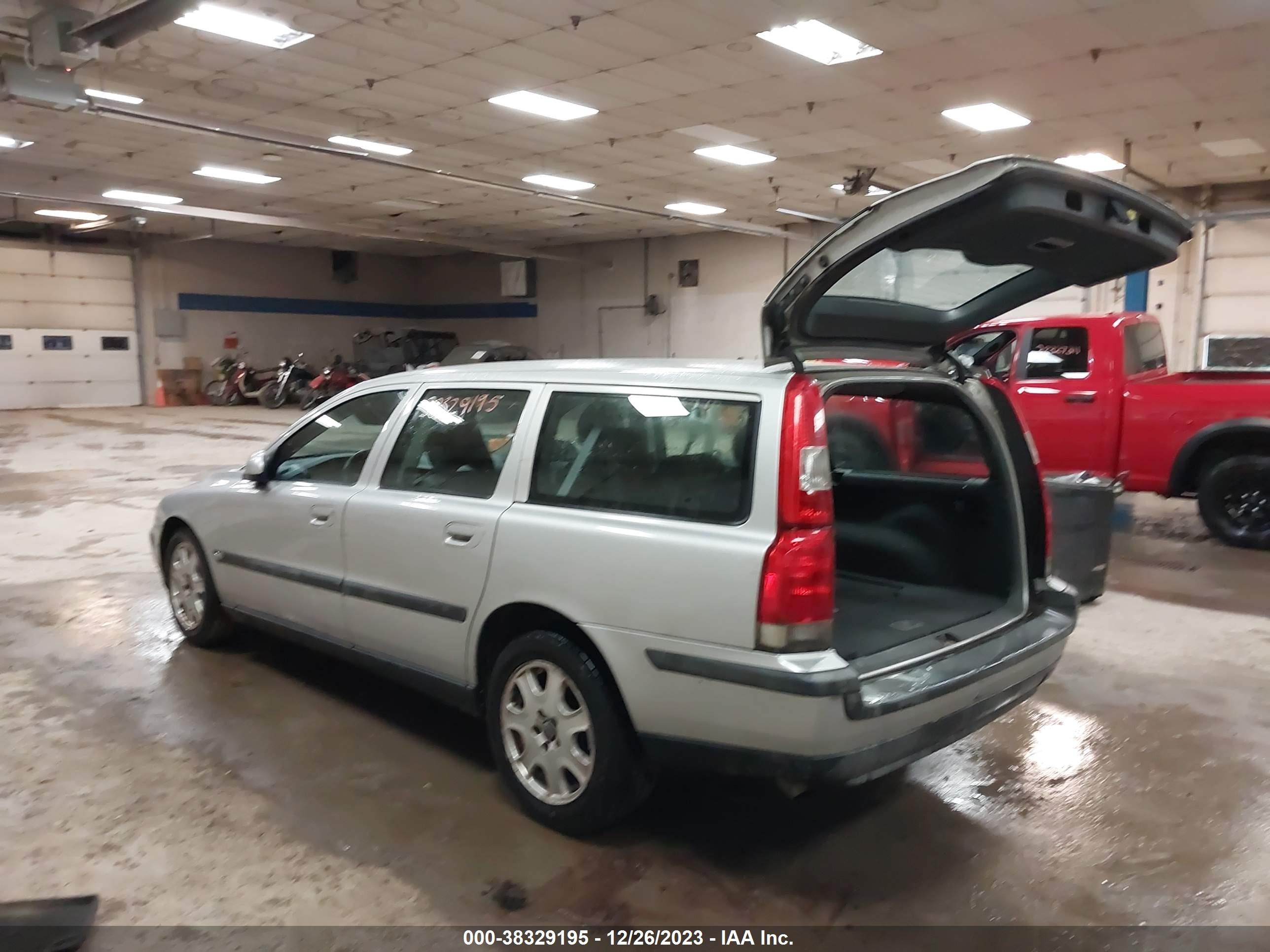 Photo 2 VIN: YV1SW53D911023611 - VOLVO V70 