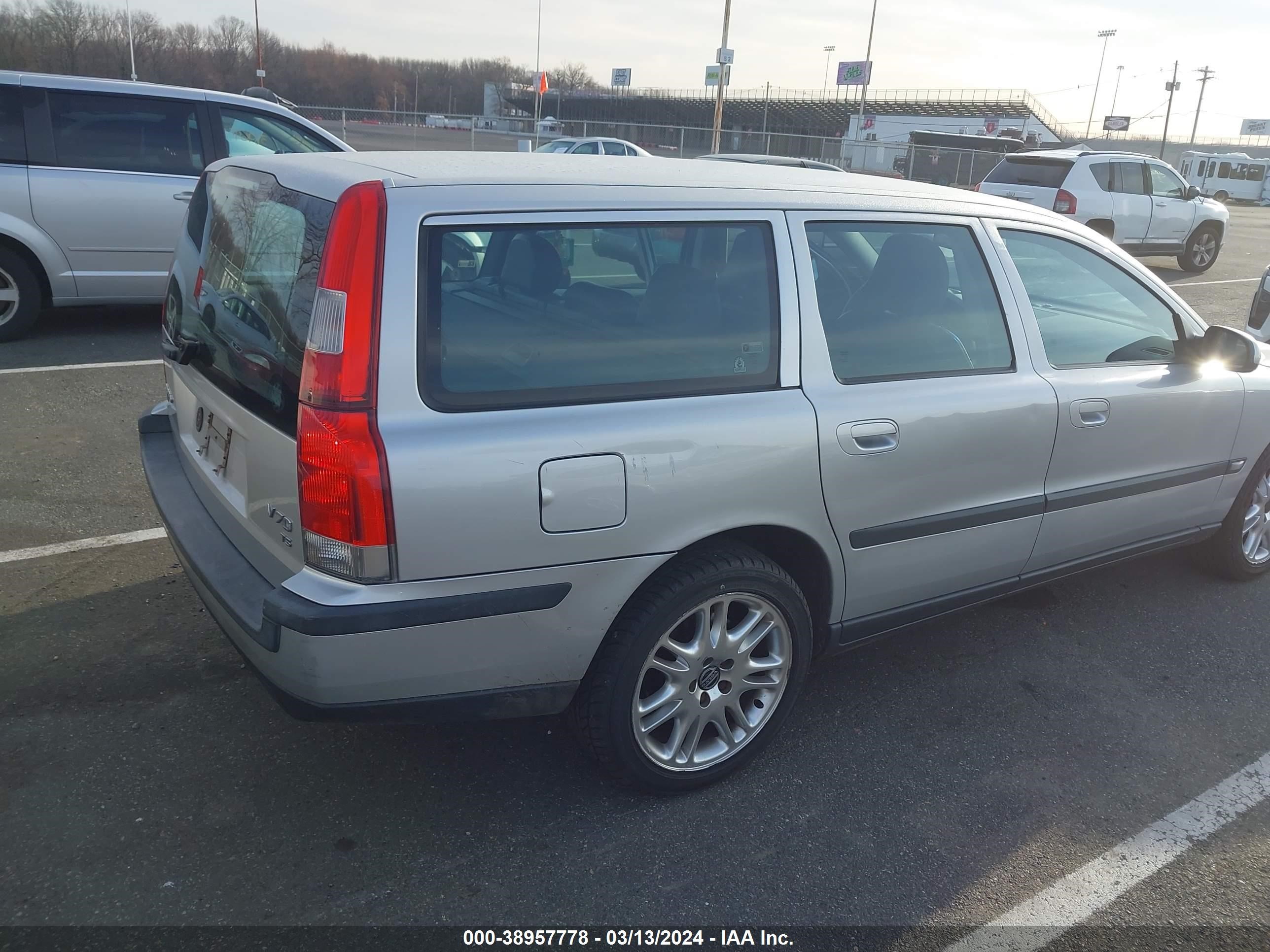 Photo 5 VIN: YV1SW53D912087402 - VOLVO V70 