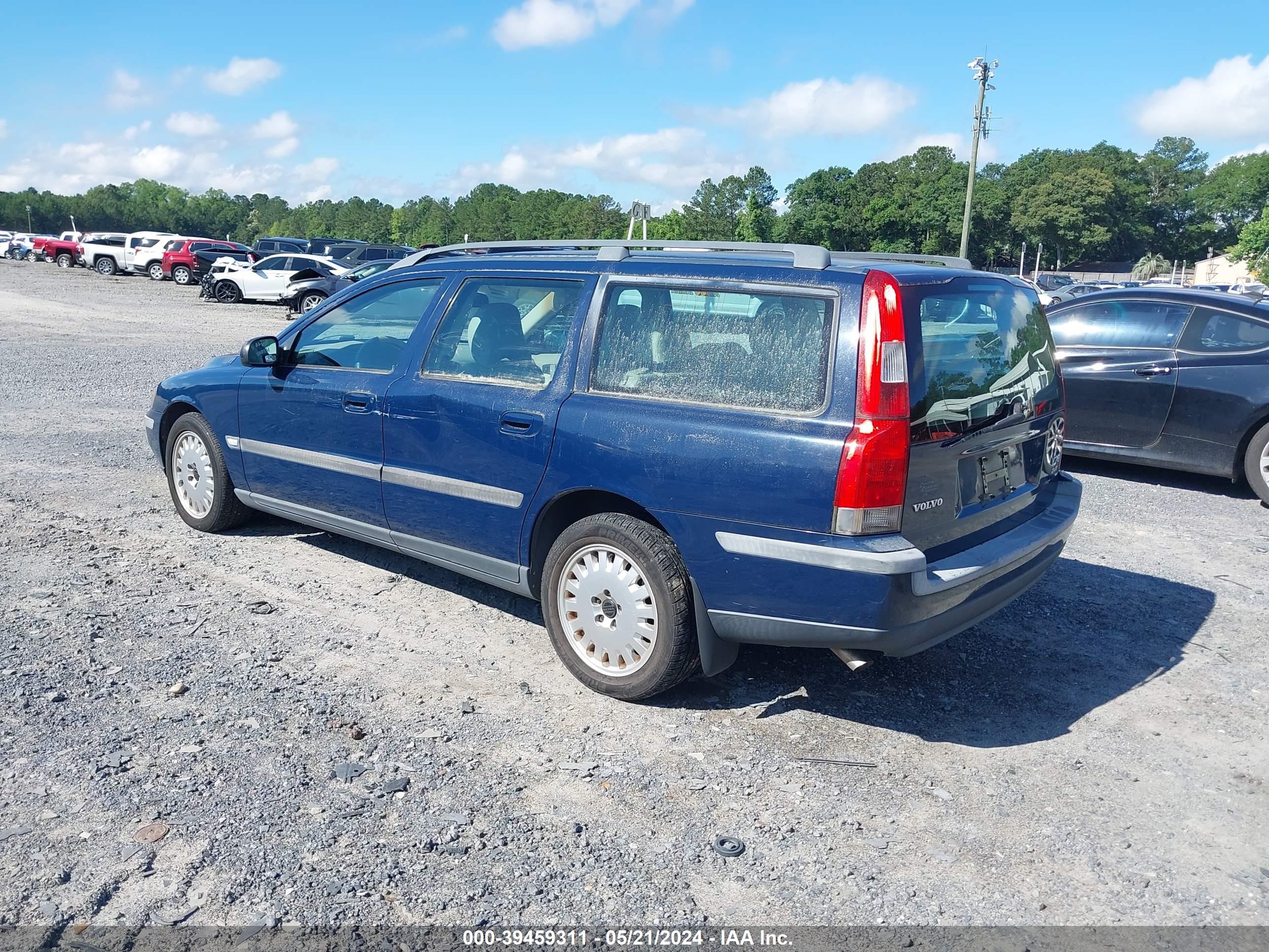 Photo 2 VIN: YV1SW58D812105428 - VOLVO V70 