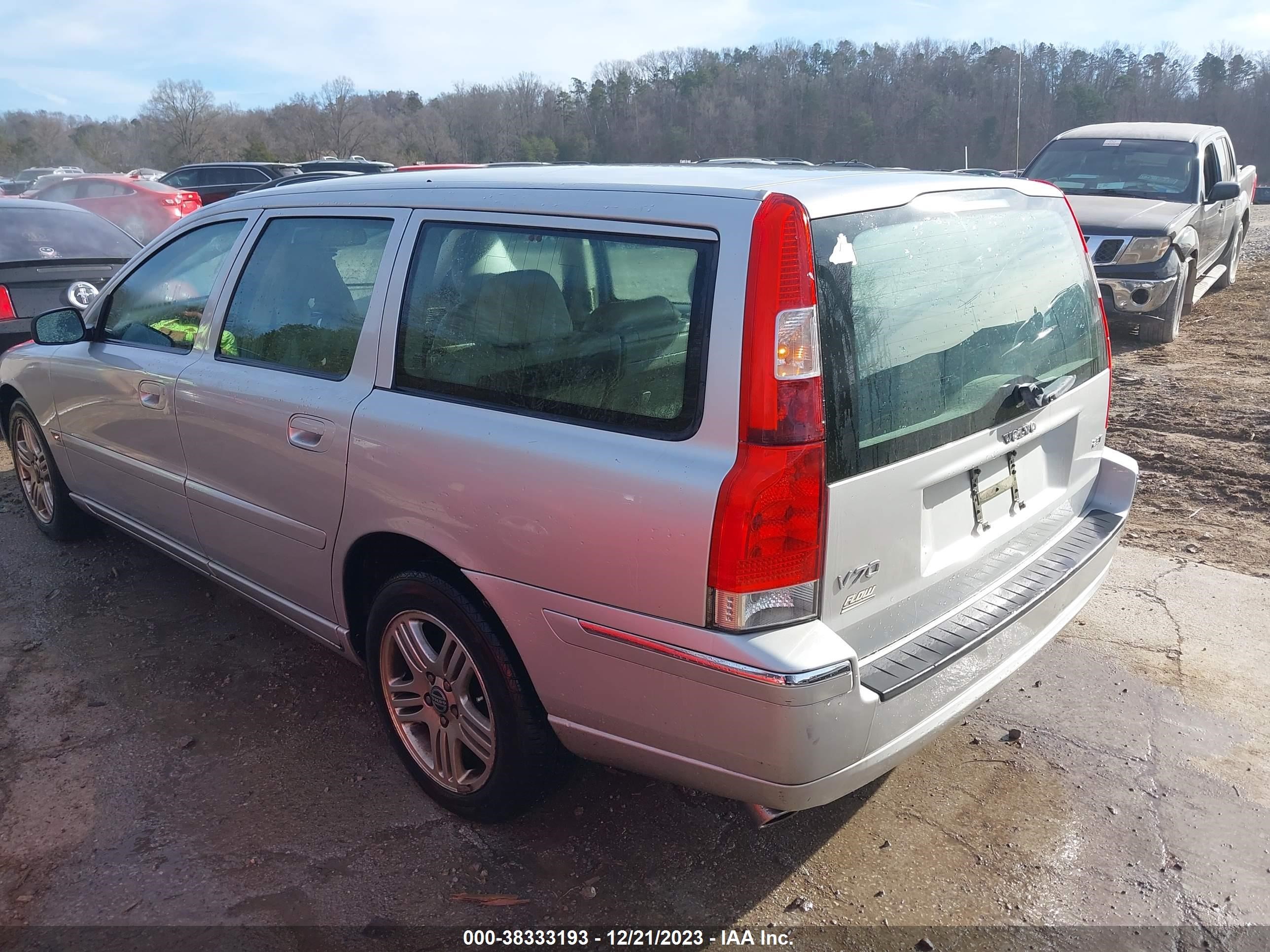 Photo 2 VIN: YV1SW592462584936 - VOLVO V70 