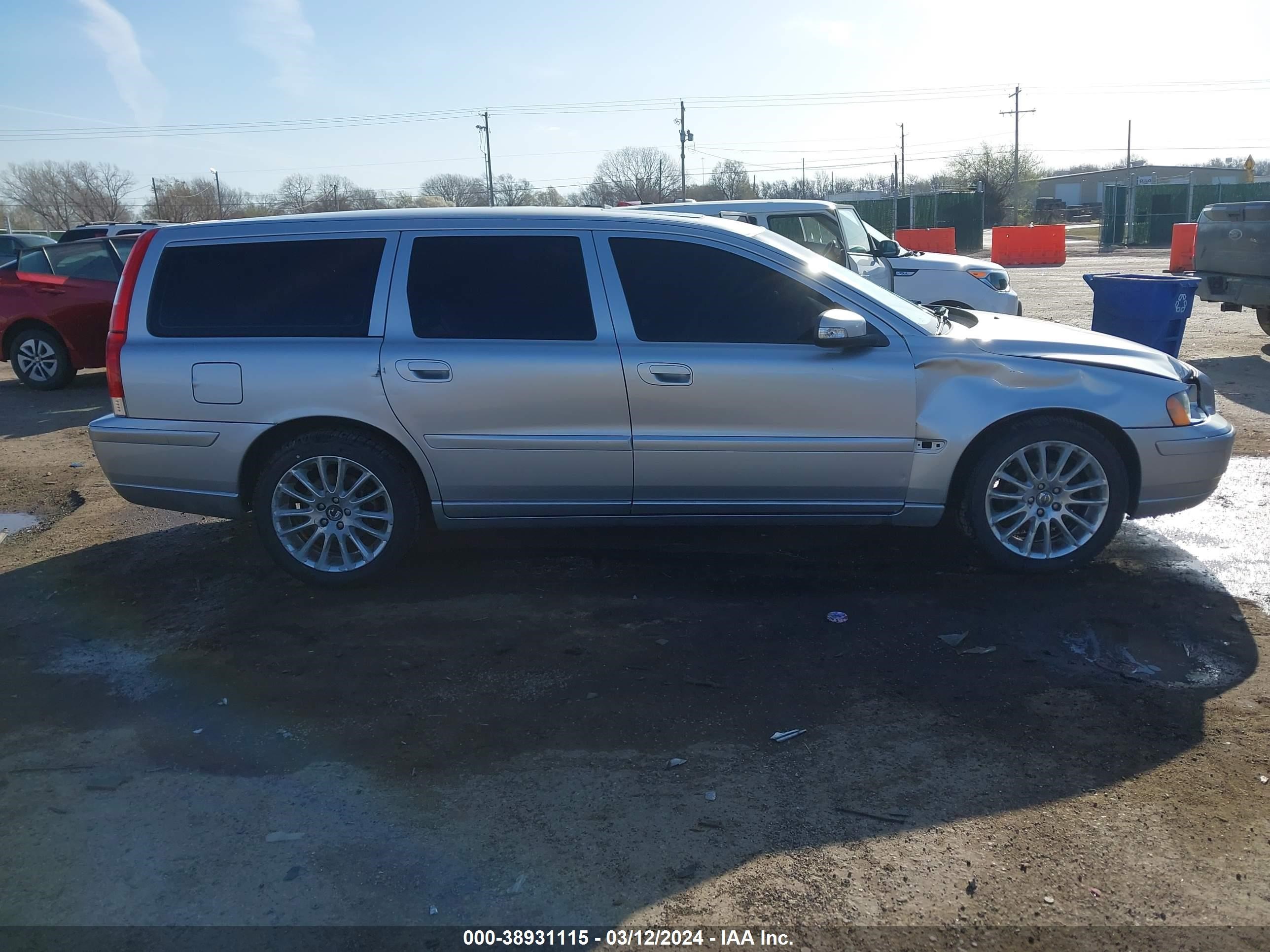 Photo 12 VIN: YV1SW612671655899 - VOLVO V70 