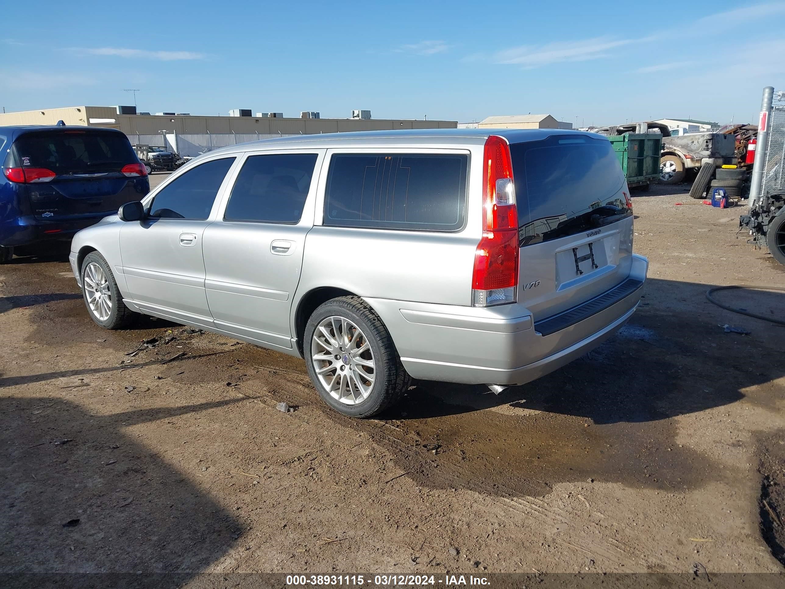 Photo 2 VIN: YV1SW612671655899 - VOLVO V70 