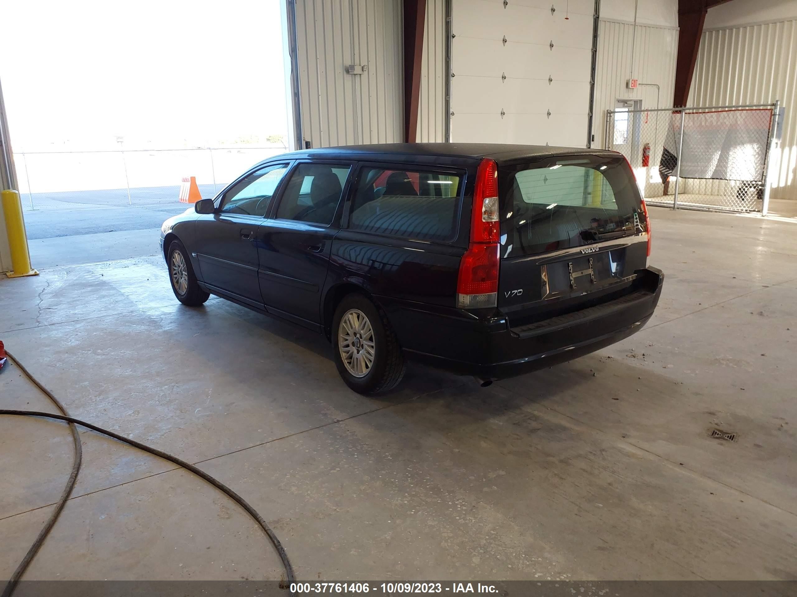 Photo 2 VIN: YV1SW612X52462131 - VOLVO V70 