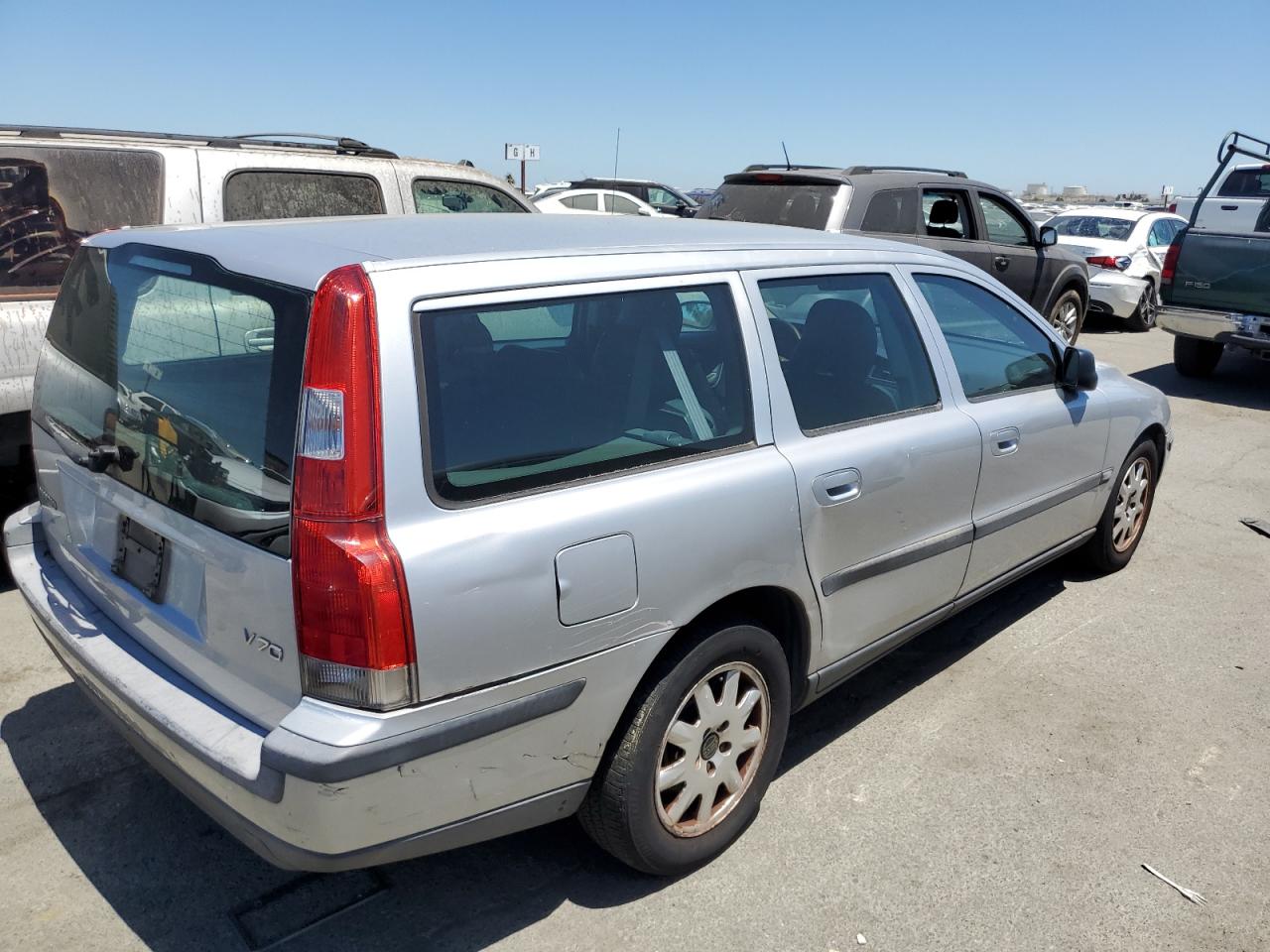 Photo 2 VIN: YV1SW61N312058852 - VOLVO V70 