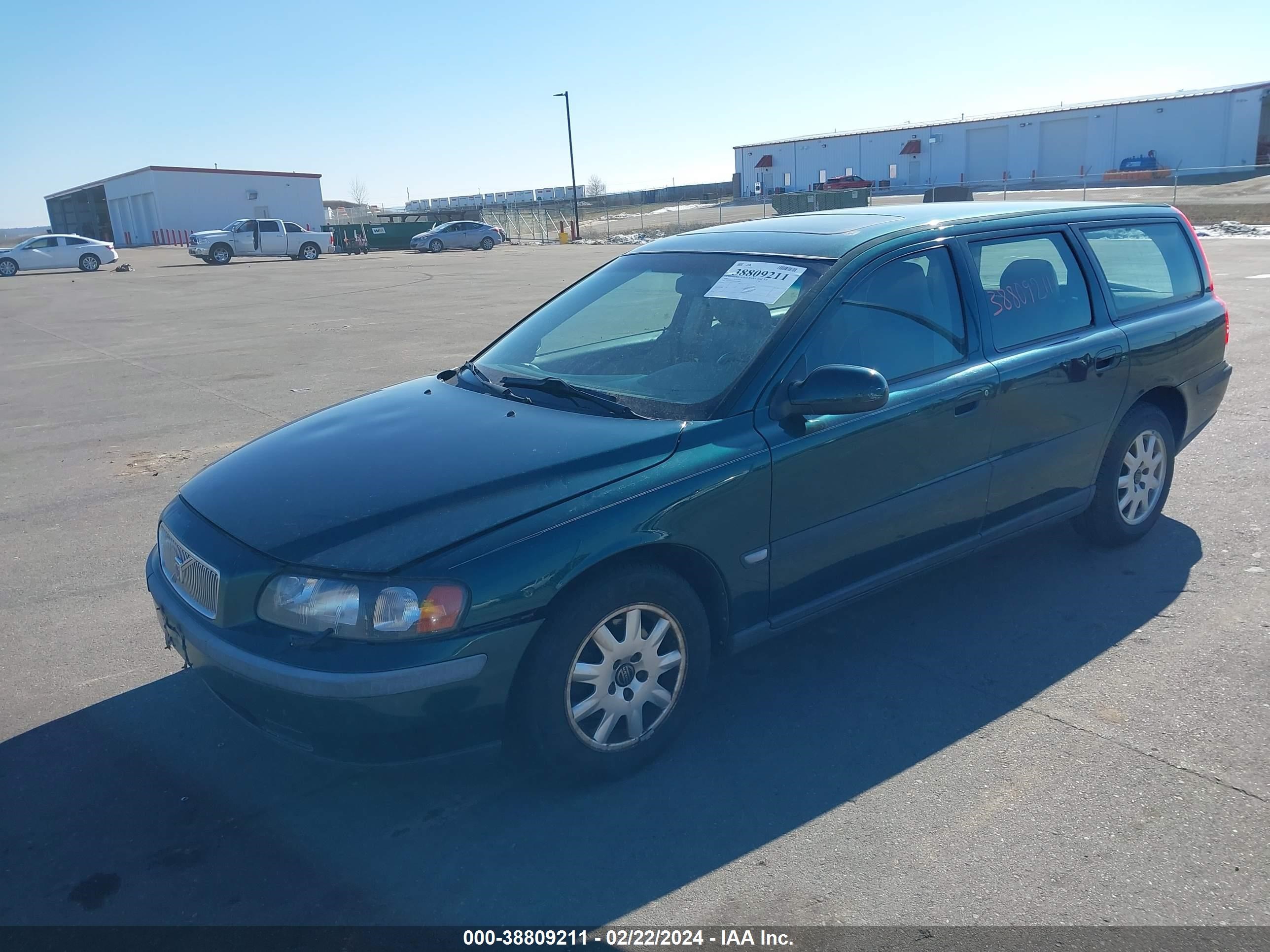 Photo 1 VIN: YV1SW61RX12112425 - VOLVO V70 