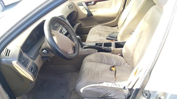 Photo 10 VIN: YV1SW61S942406020 - VOLVO V70 