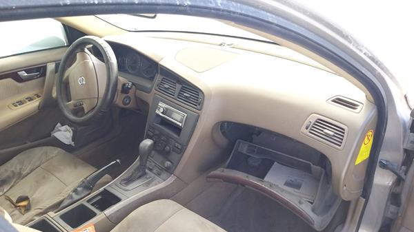 Photo 21 VIN: YV1SW61S942406020 - VOLVO V70 